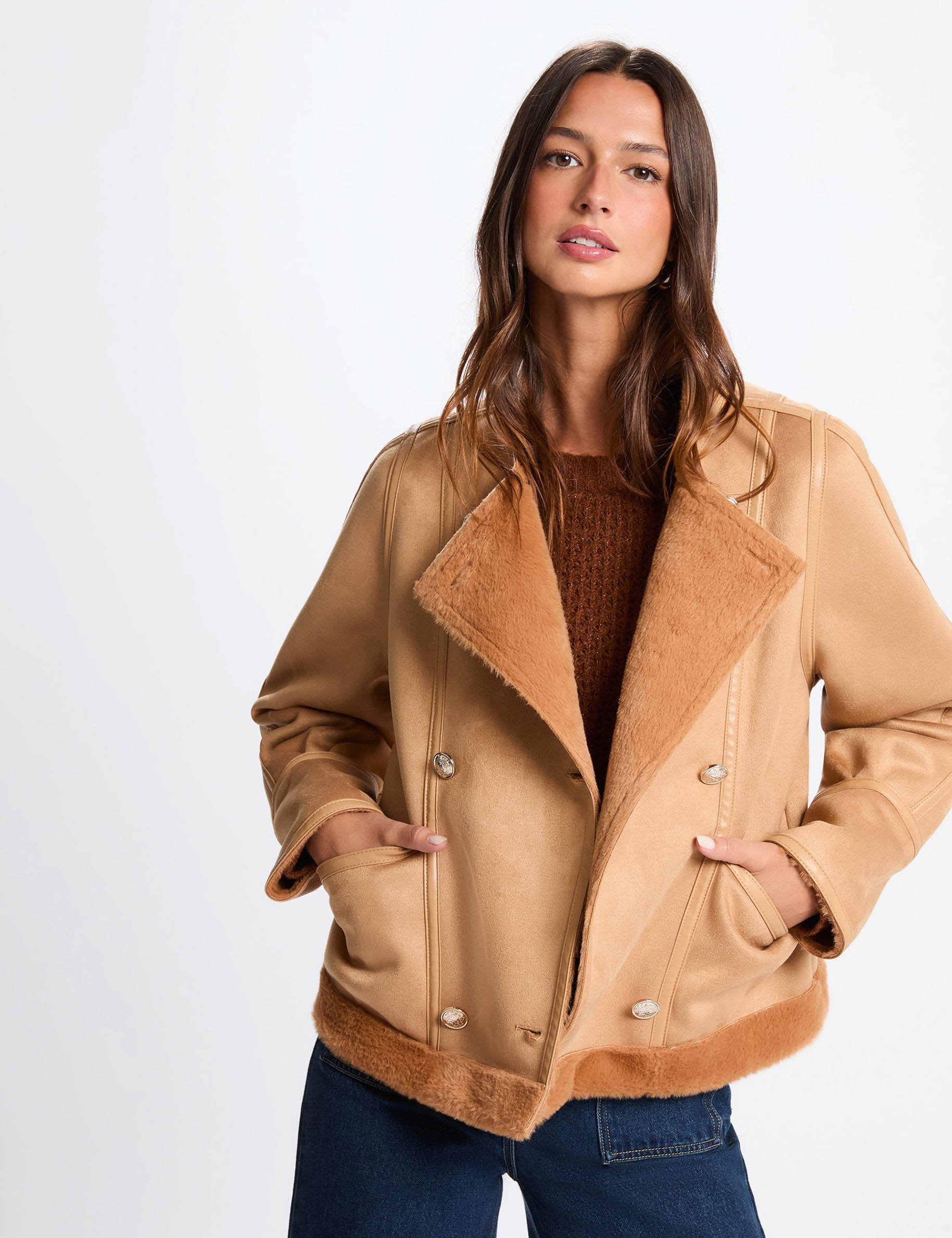 Short shearling jacket cognac brown women