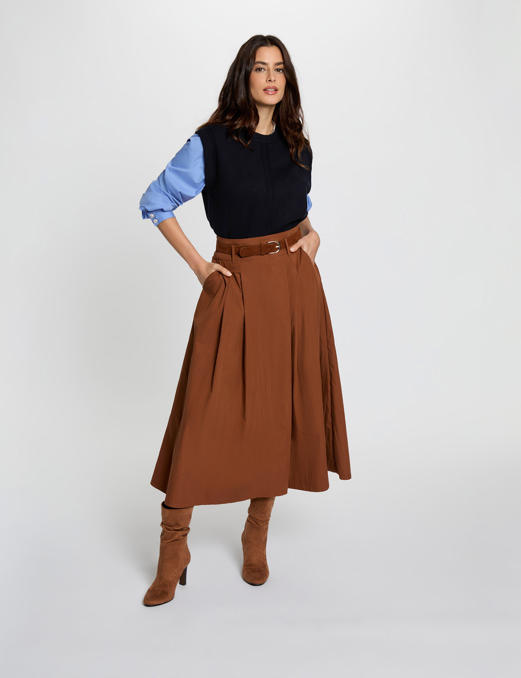 Pleated long skirt cognac brown women