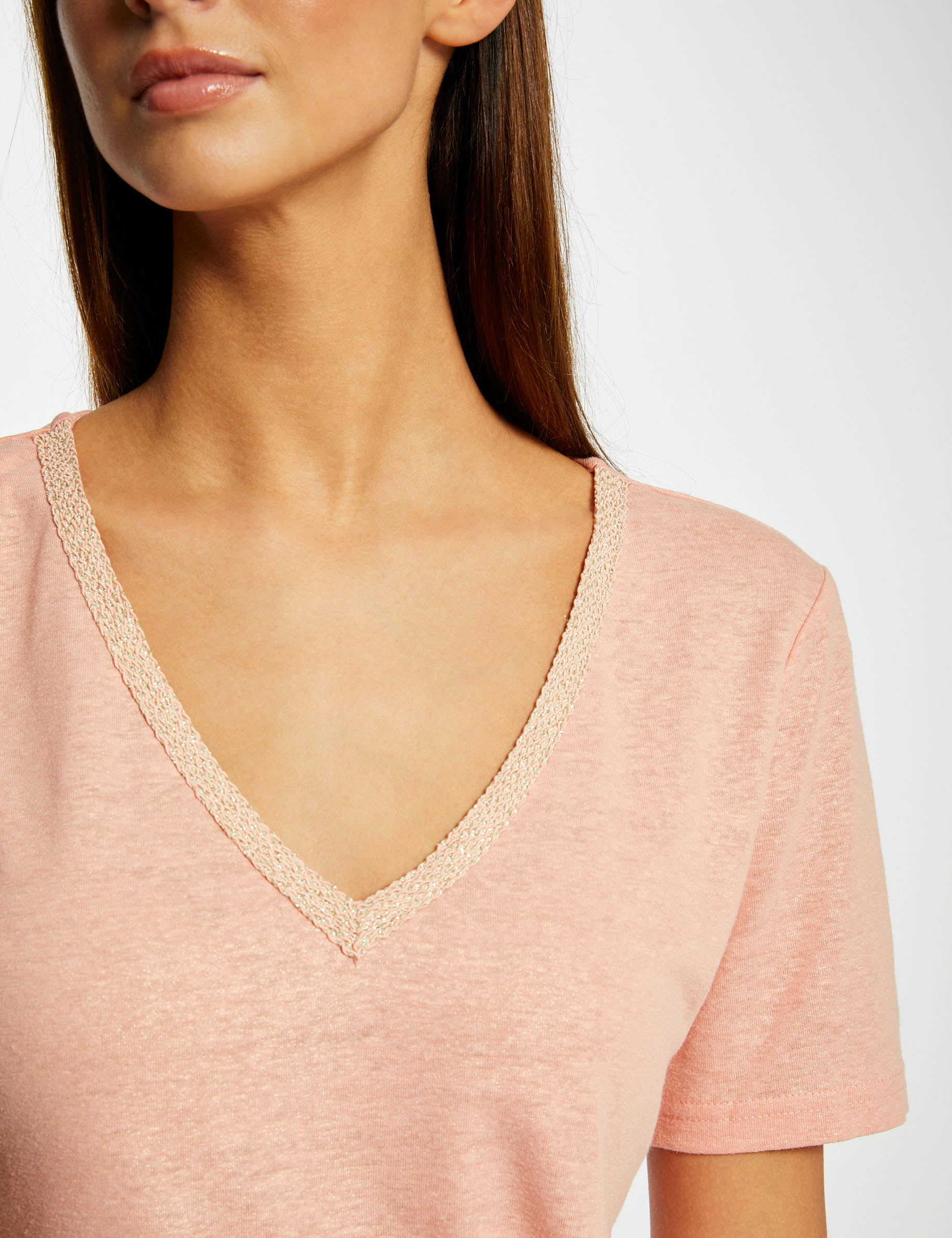 Short-sleeved t-shirt with V-neck ladies' Short-sleeved t-shirt with V-neck ladies'