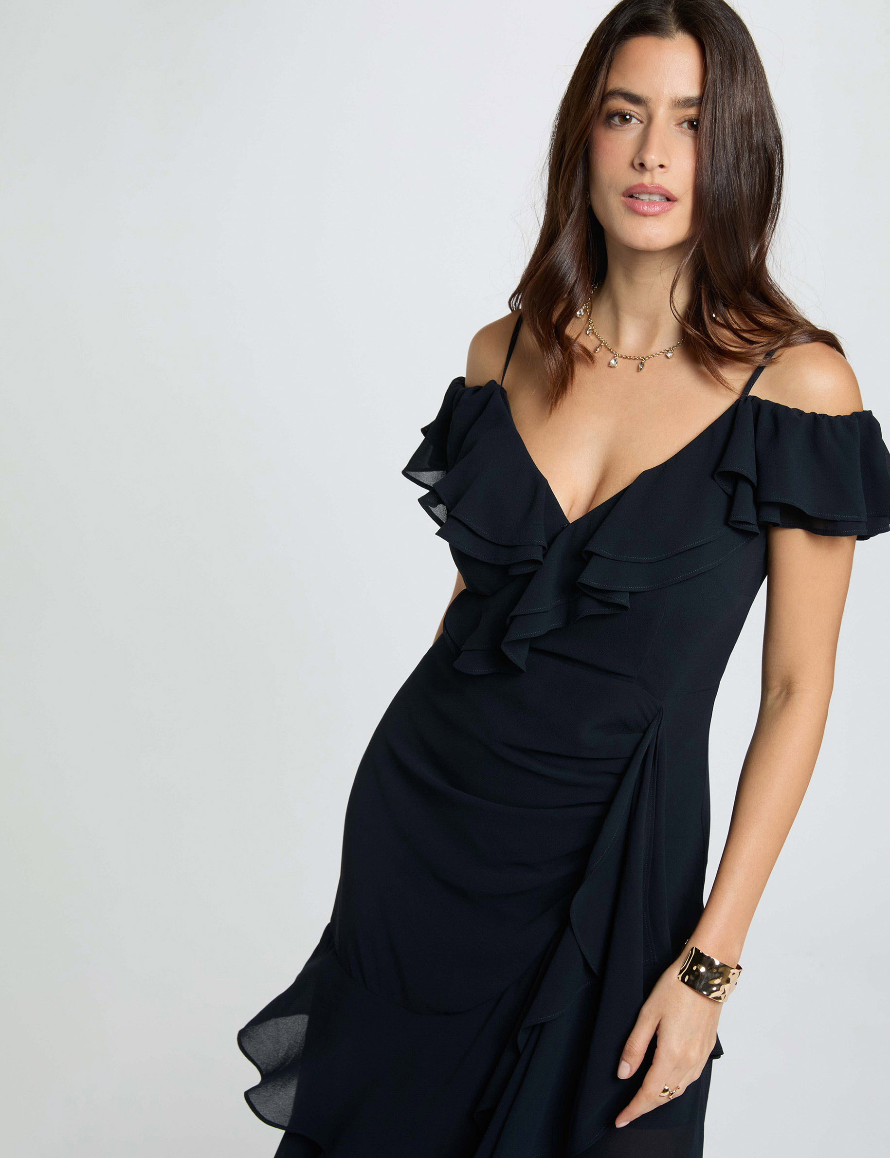 knee length dresses for ladies THE MYSTYLEMODE BLACK V NECK CHOKER DOUBLE LINED BODYCON DRESS