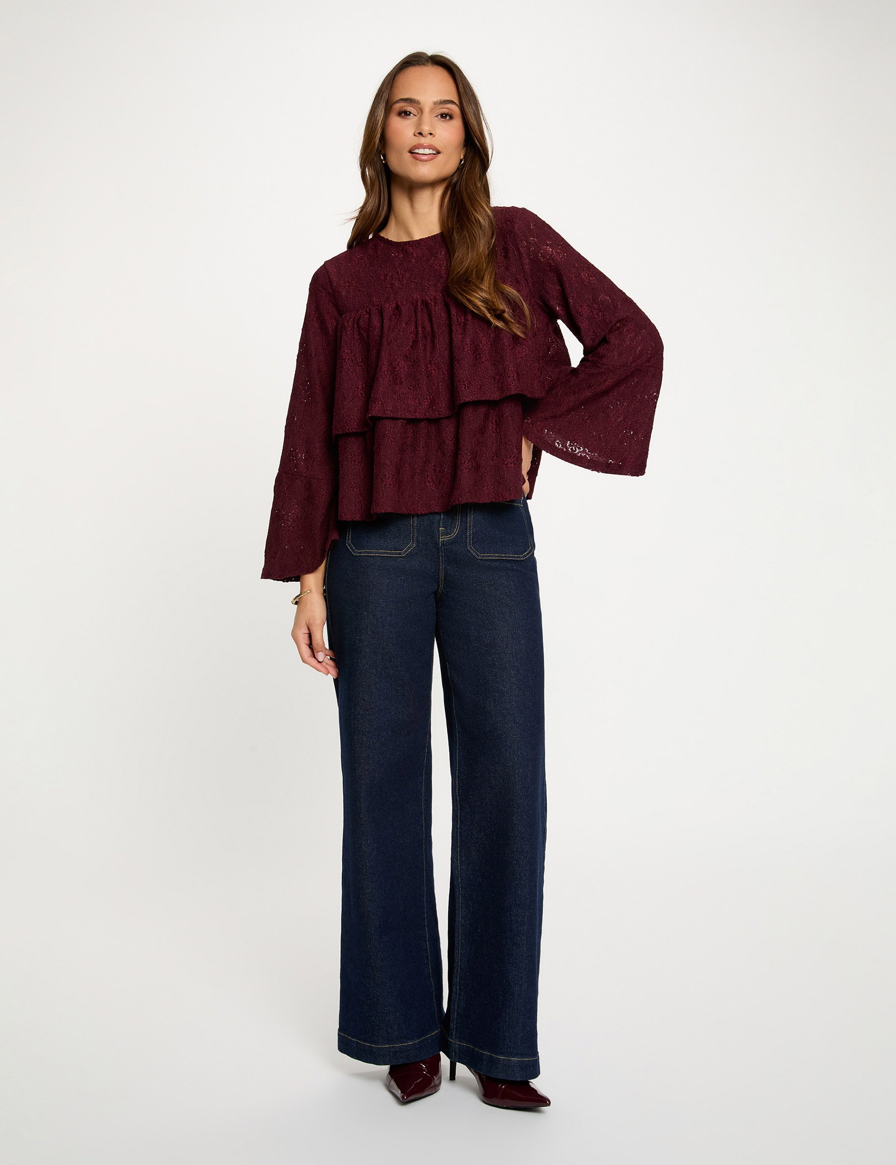 Lace t-shirt with ruffles bordeaux women