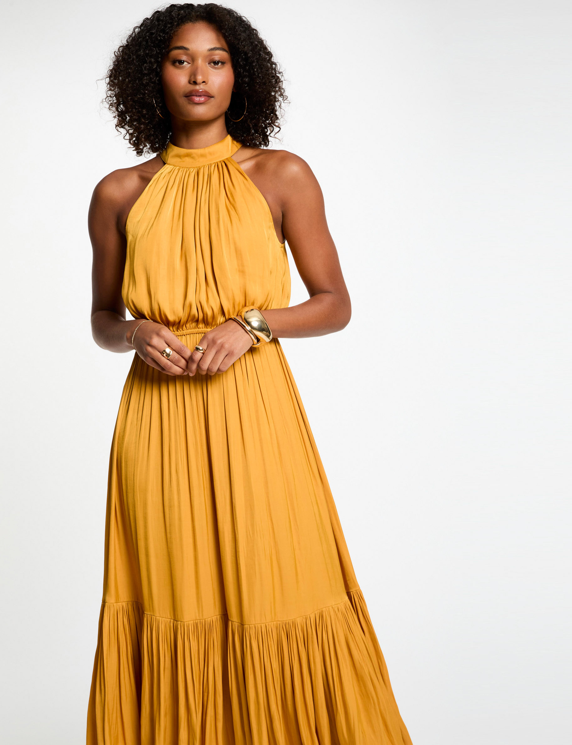 robe longue evasee fluide jaune moutarde femme Robe longue évasée fluide jaune moutarde femme
