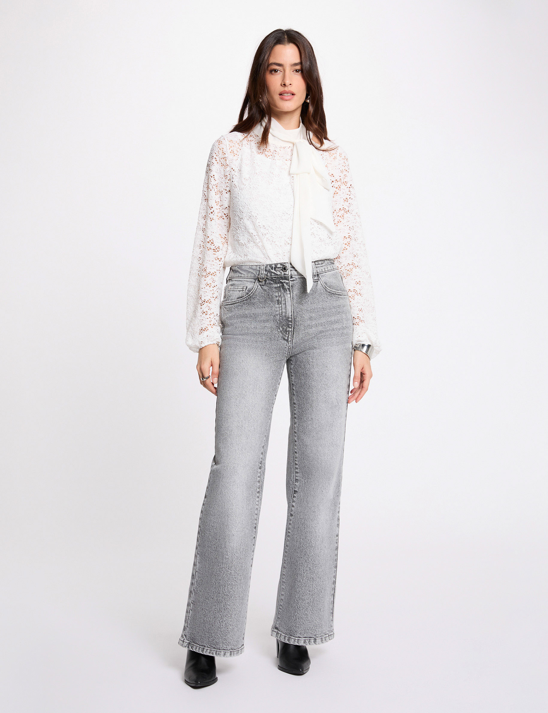 Lace t-shirt with lavallière white women