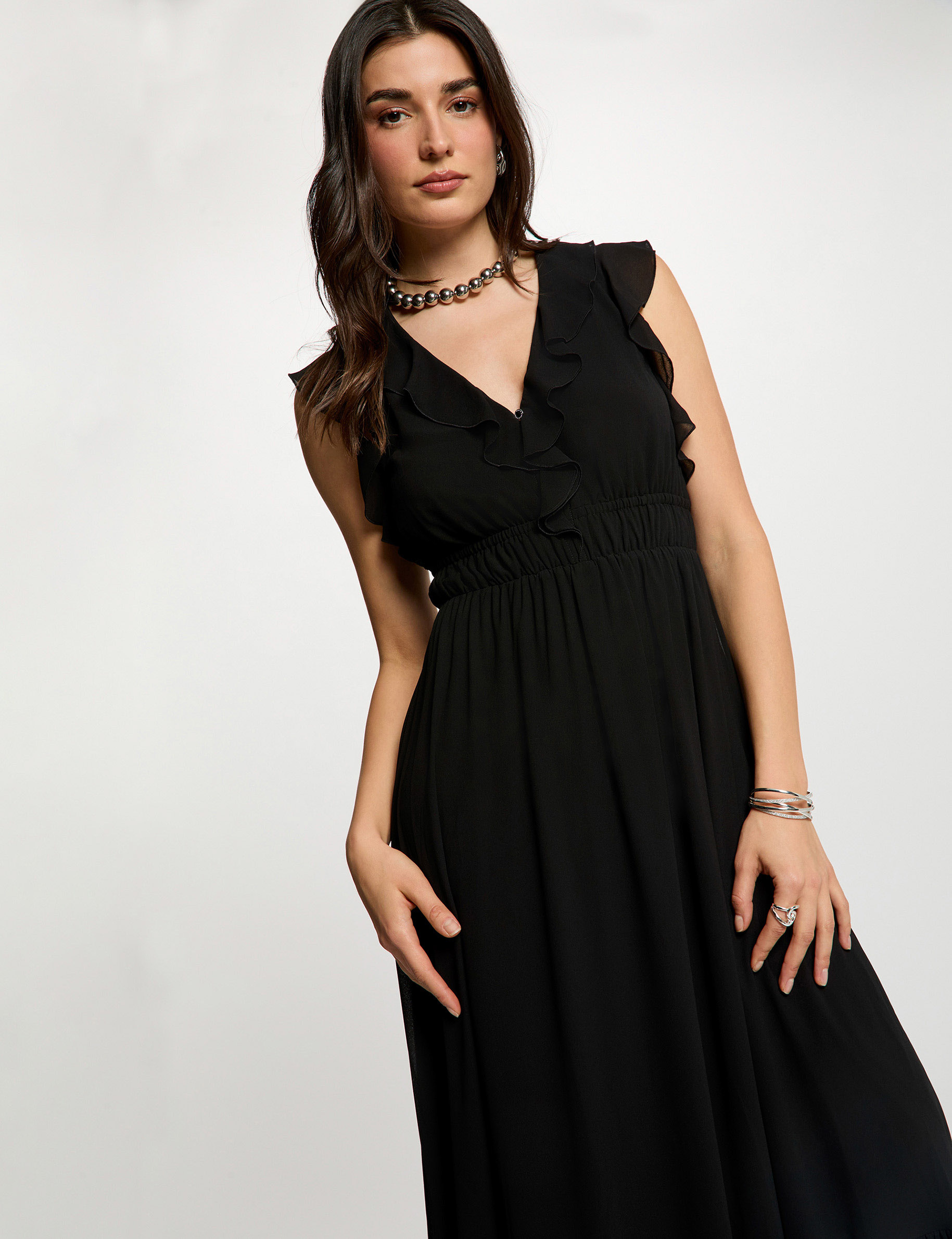 Long dress with V-neck black women