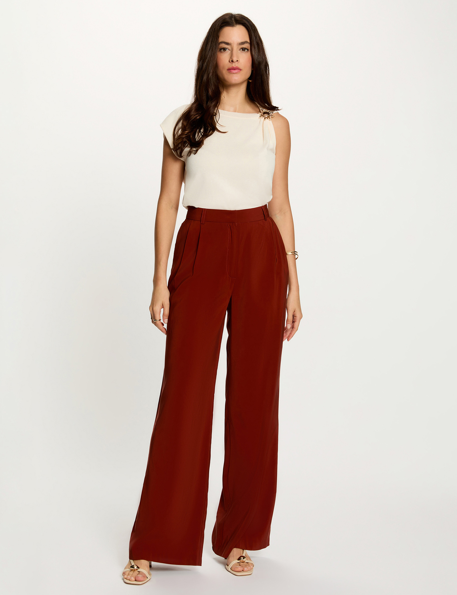 Sleeveless asymmetric top ivory women