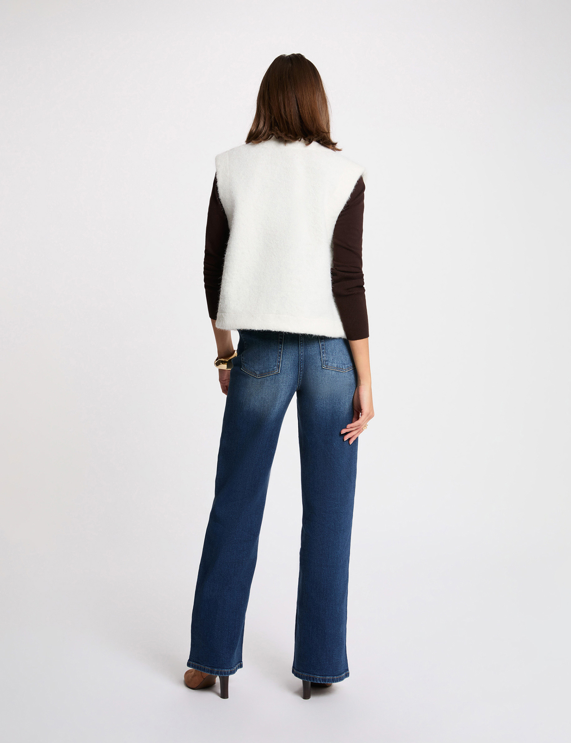 Sleeveless jacket ivory women