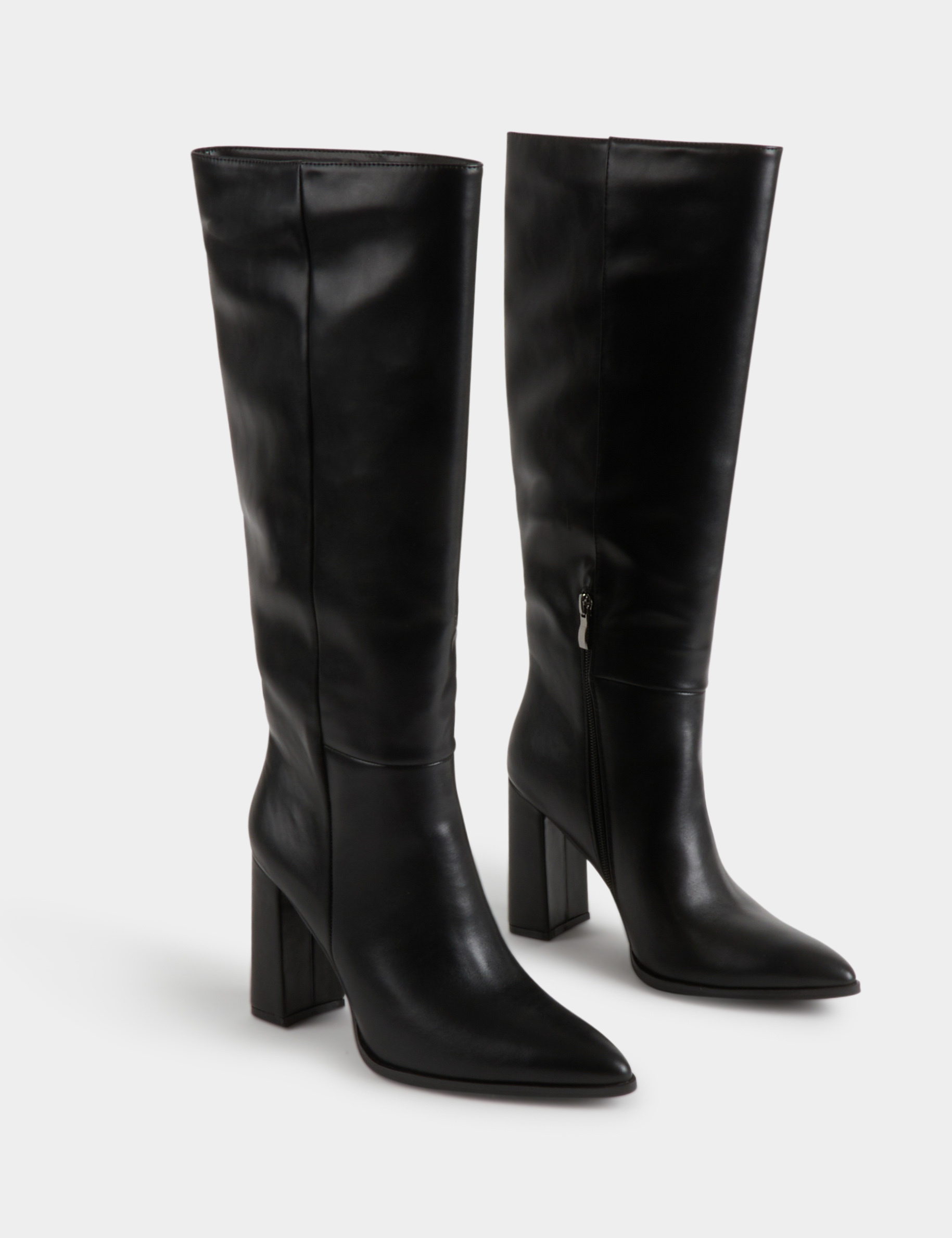 boots with heels and pointed toe black women Boots with heels and pointed toe black women