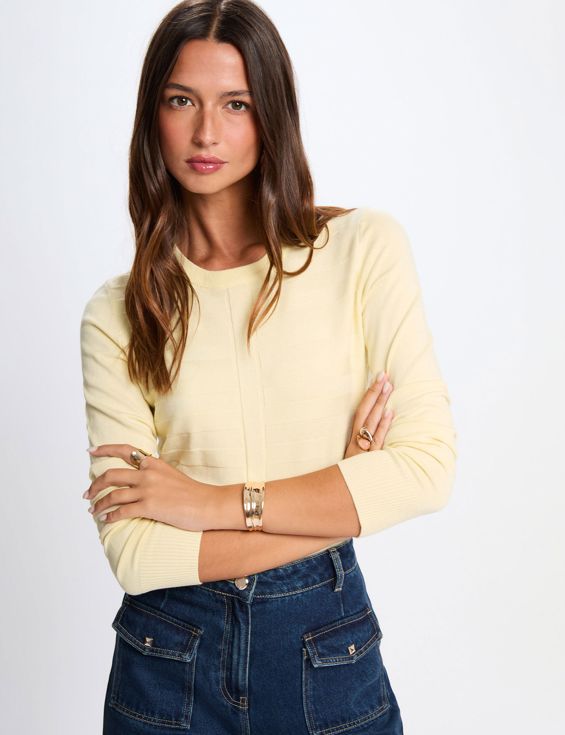 Fitted round-neck sweater light yellow women