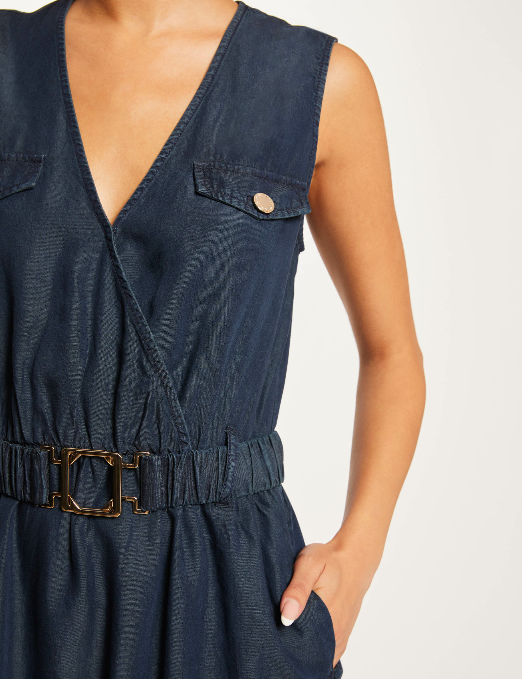 Belted sleeveless straight dress raw denim ladies' Belted sleeveless straight dress raw denim ladies'