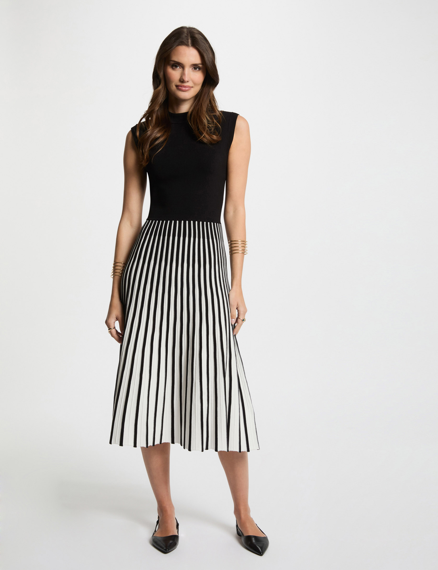 Pleated A-line knitted dress black women