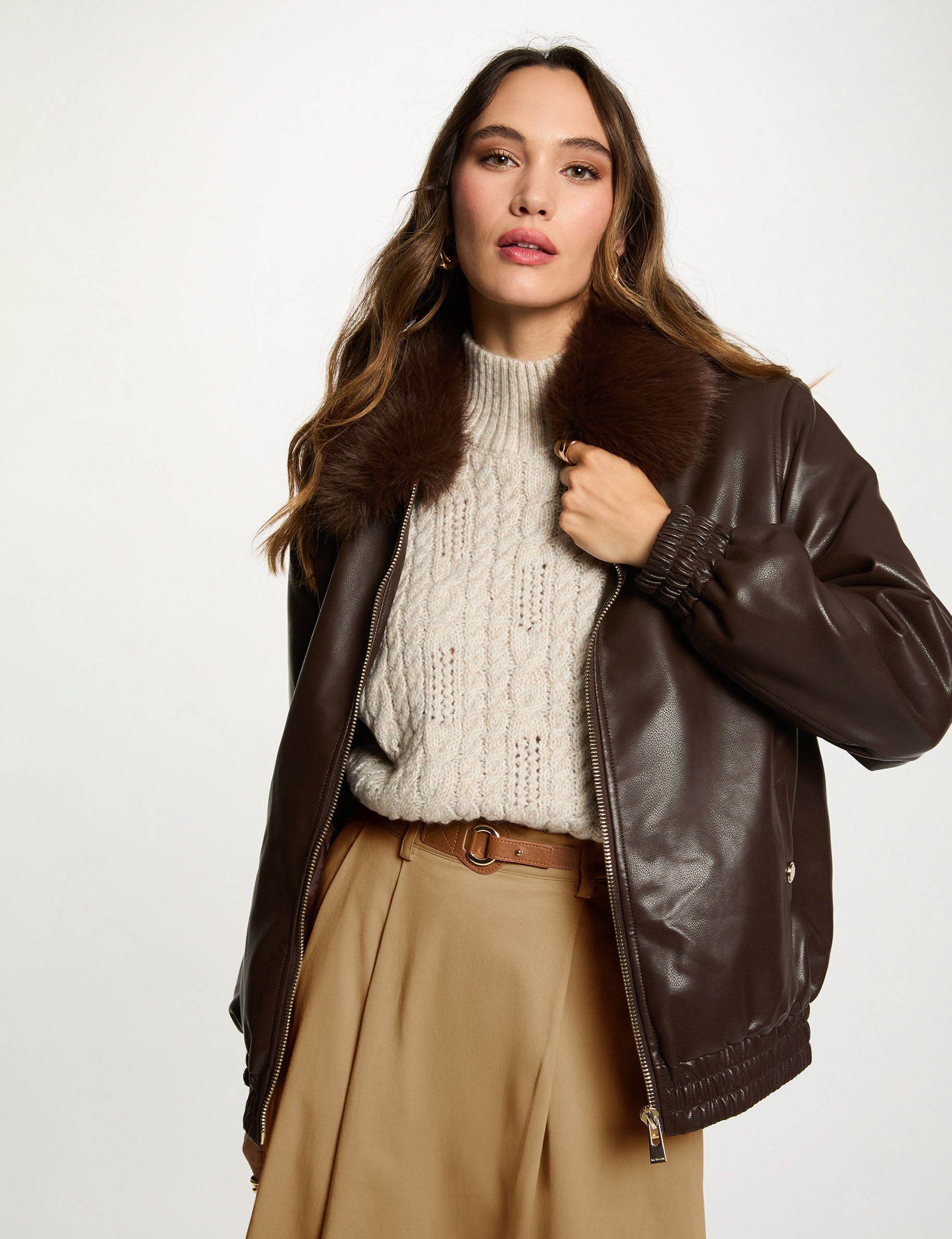 Short jacket with fur collar dark brown women