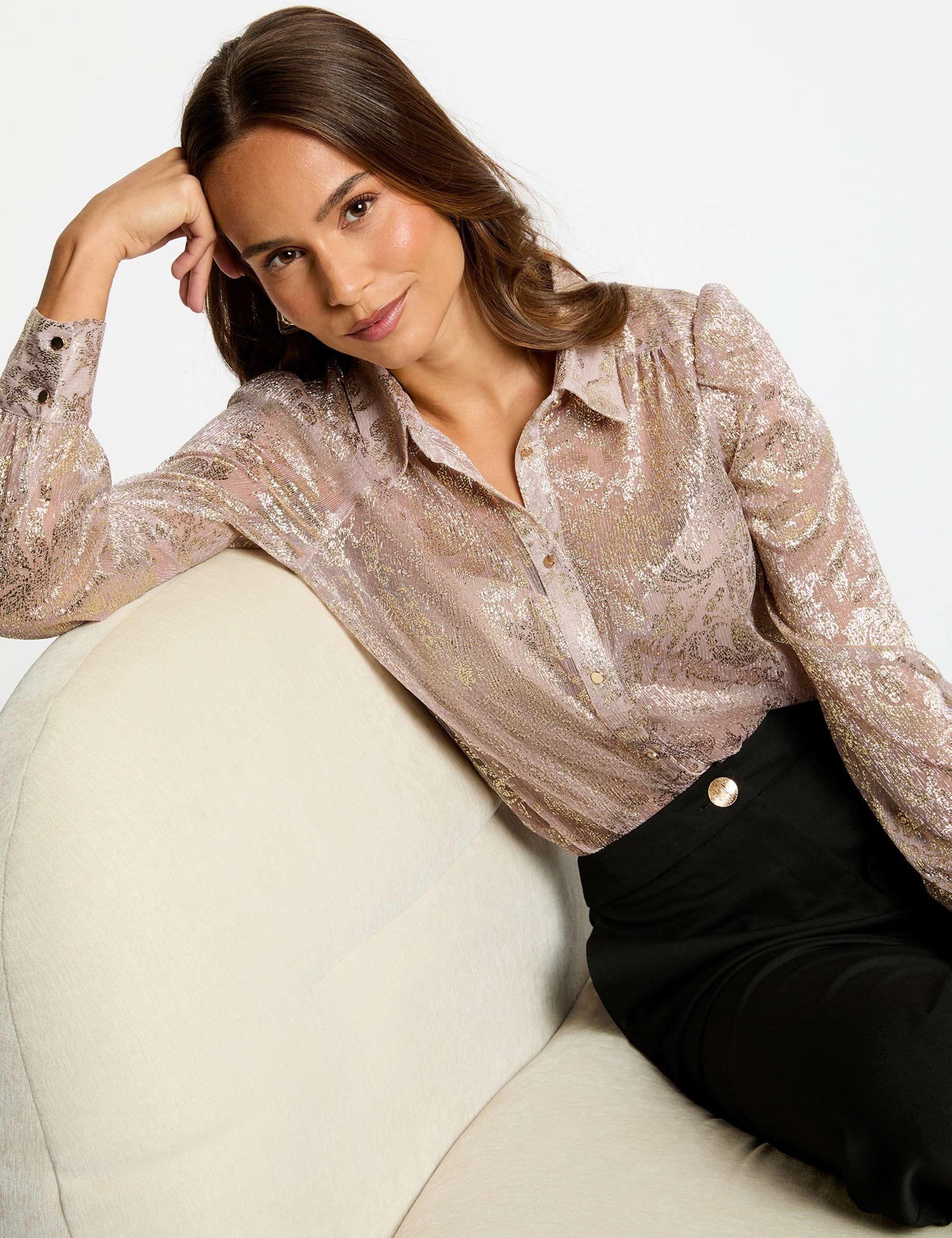 Shirt with a notched collar gold yellow women