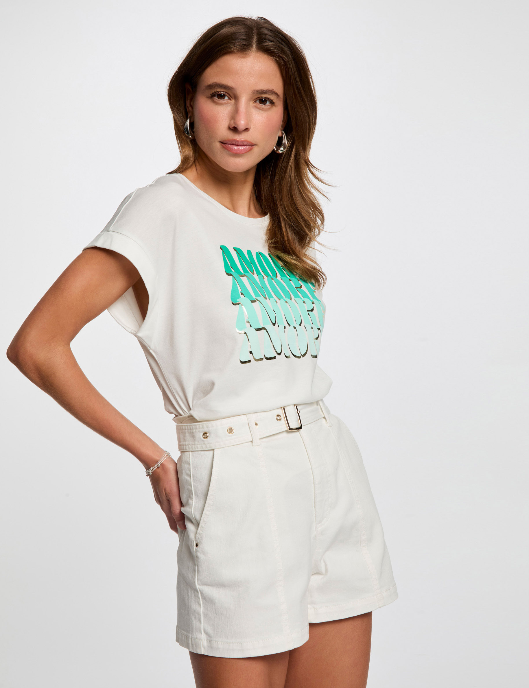 t shirt with message white women T-shirt with message white women