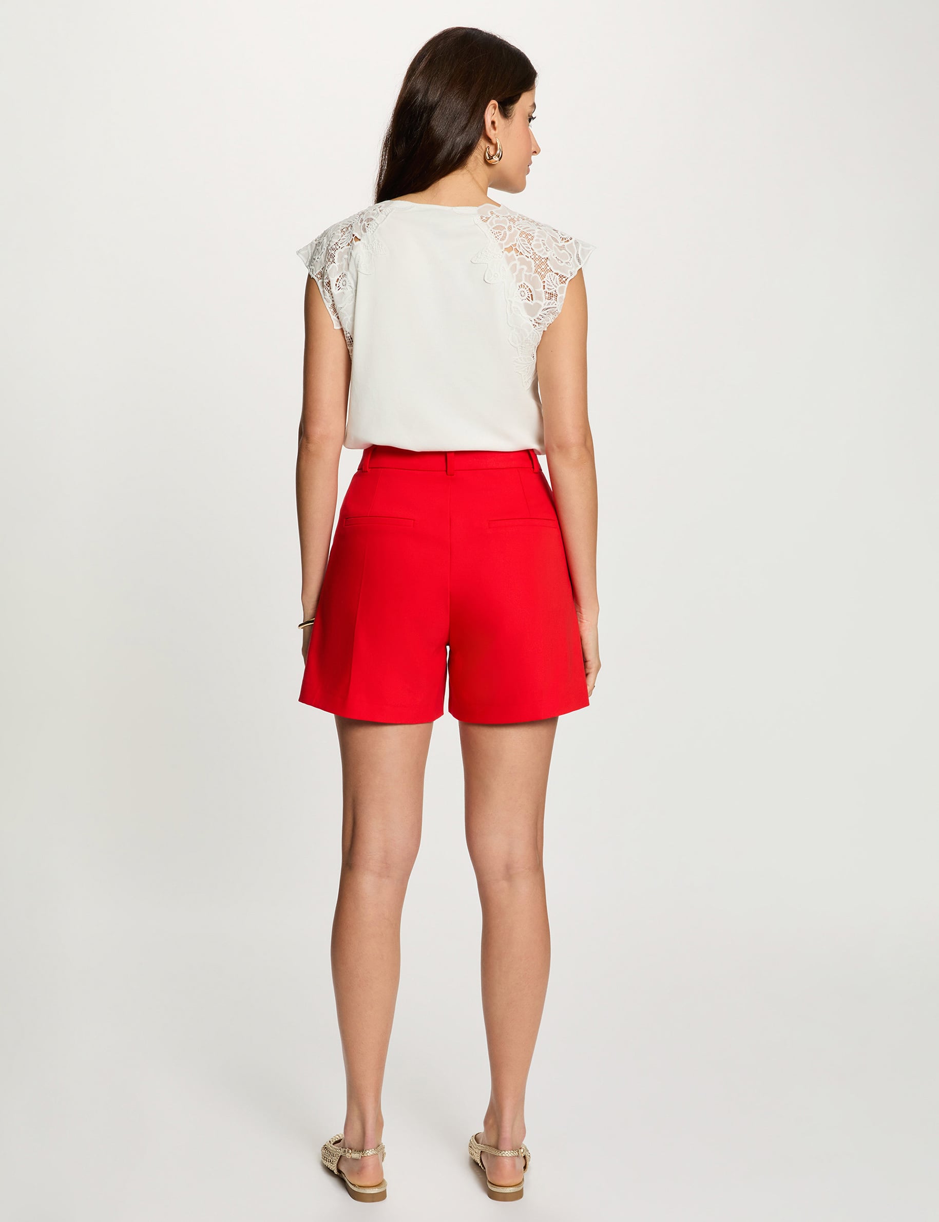 Sleeveless lace top white women