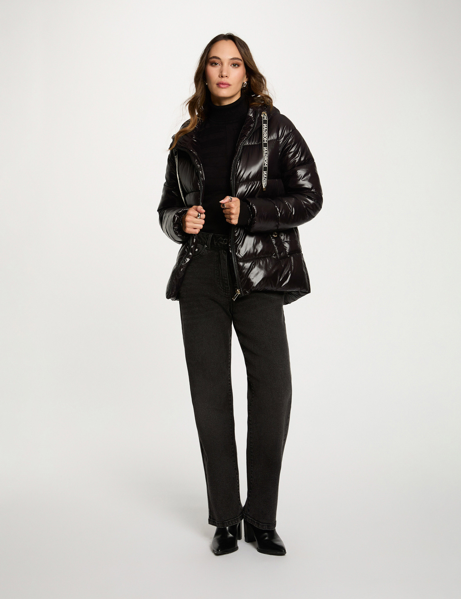 shiny cropped puffer jacket black women Shiny cropped puffer jacket black women