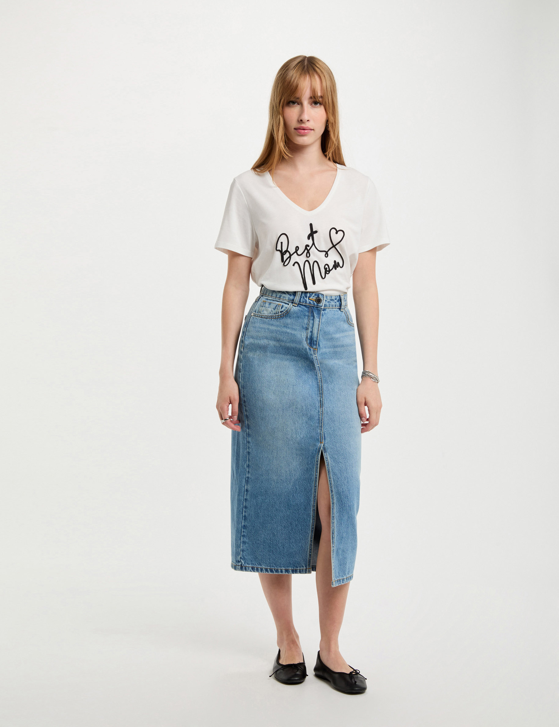 t shirt with message white women T-shirt with message white women