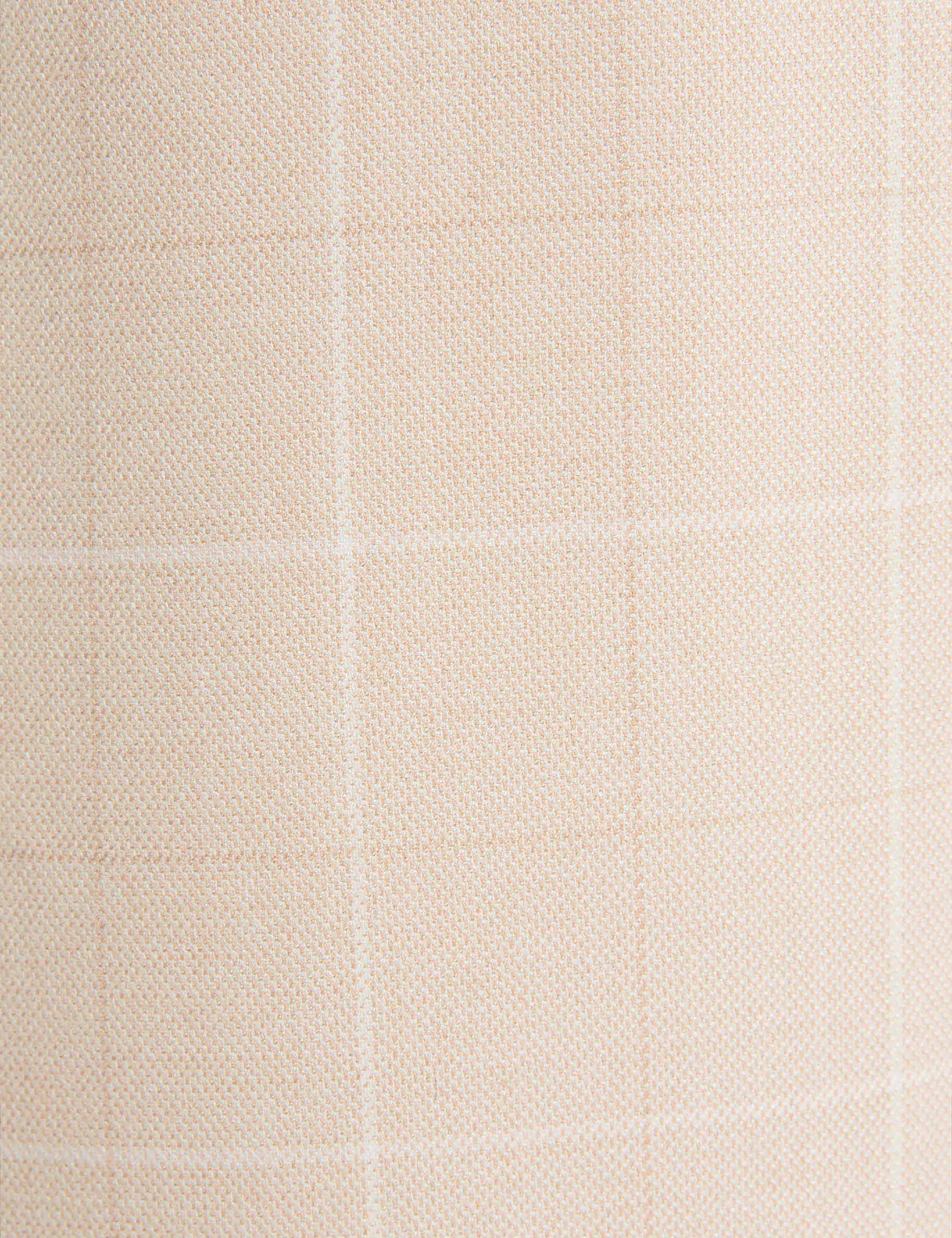 beige women