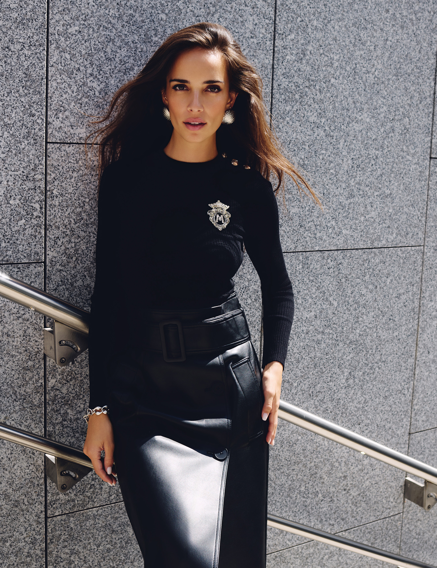 ribbed jumper round neck black women Ribbed jumper round neck black women