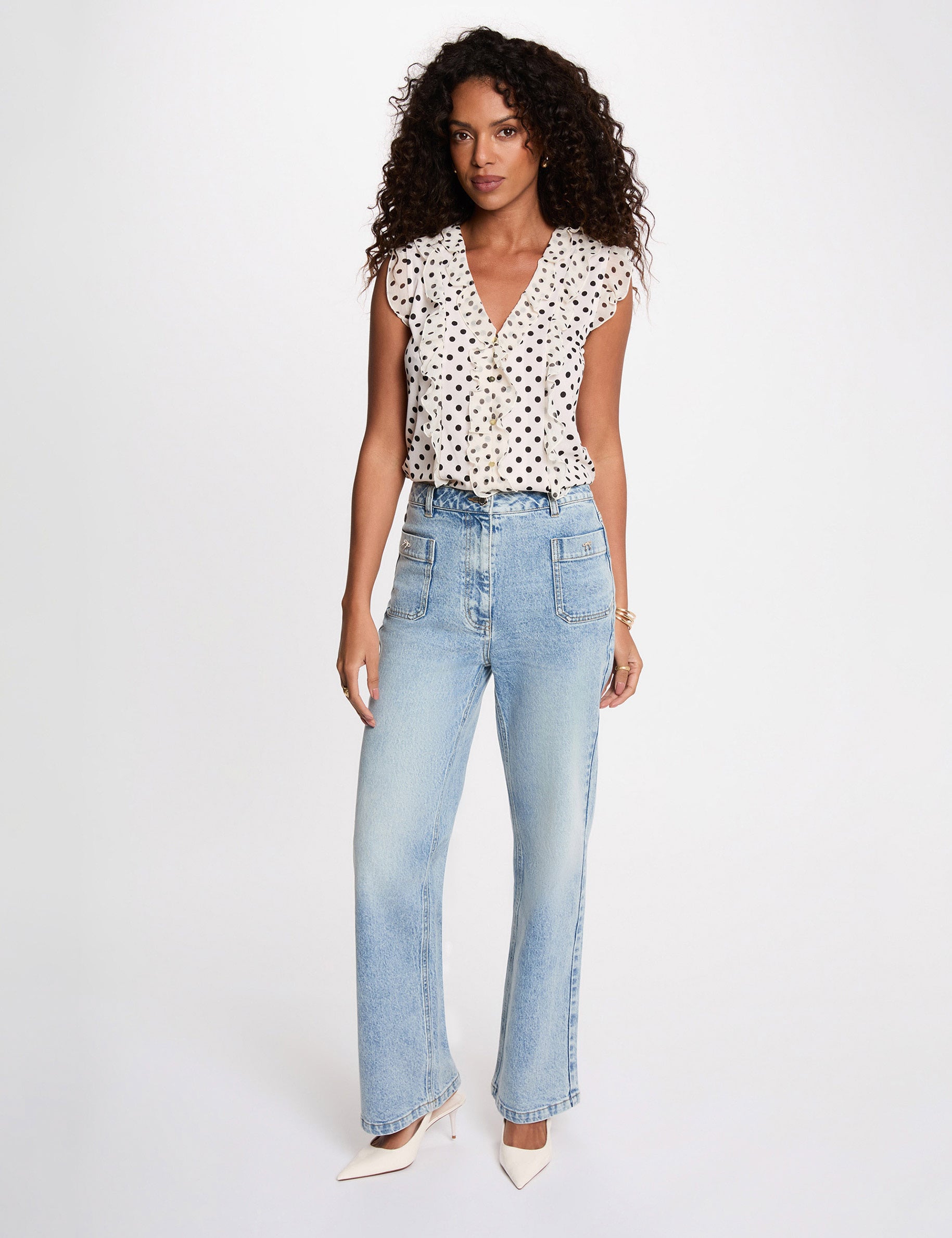 V-neck short-sleeve shirt ivory women