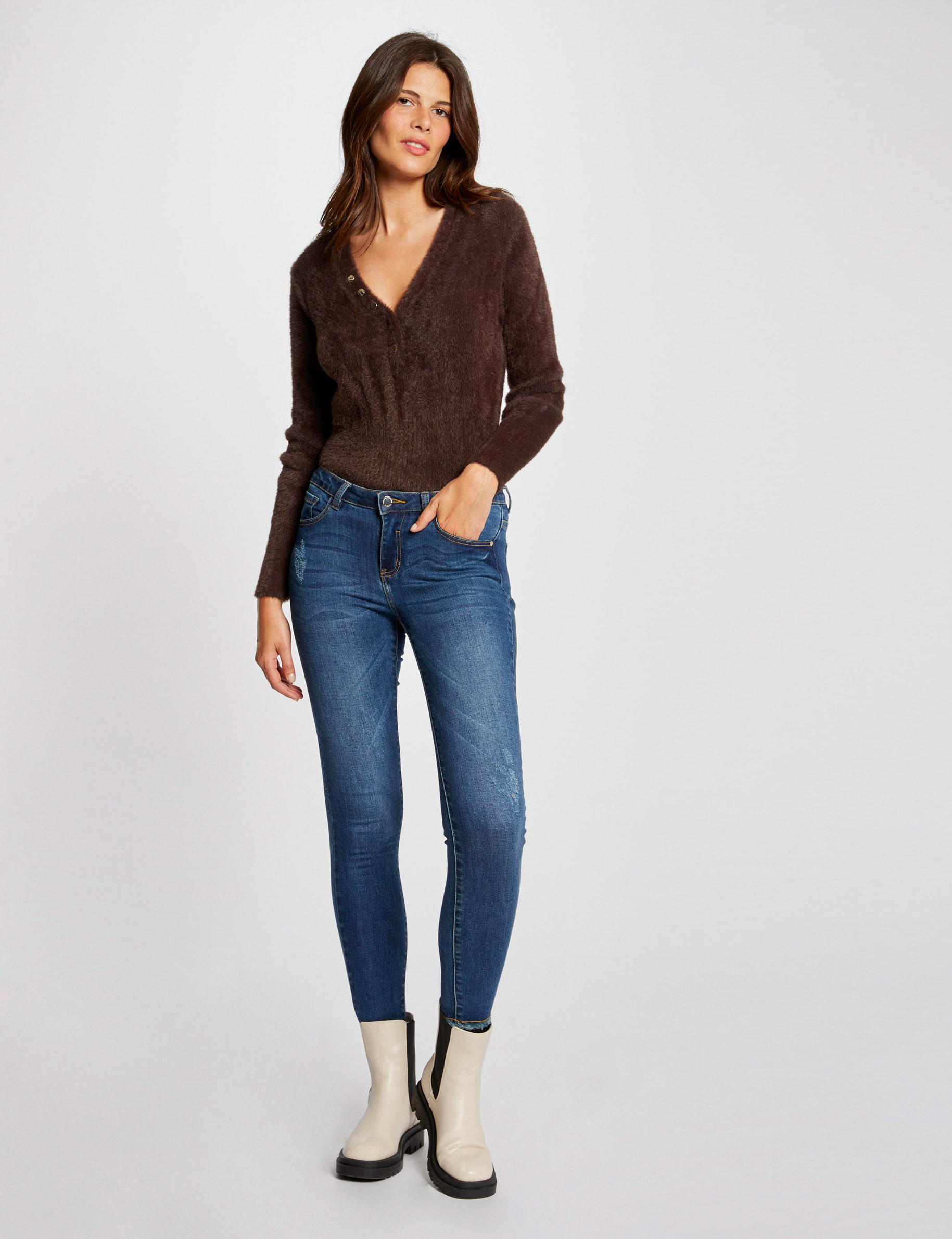 Long-sleeved jumper with V-neck dark brown ladies'