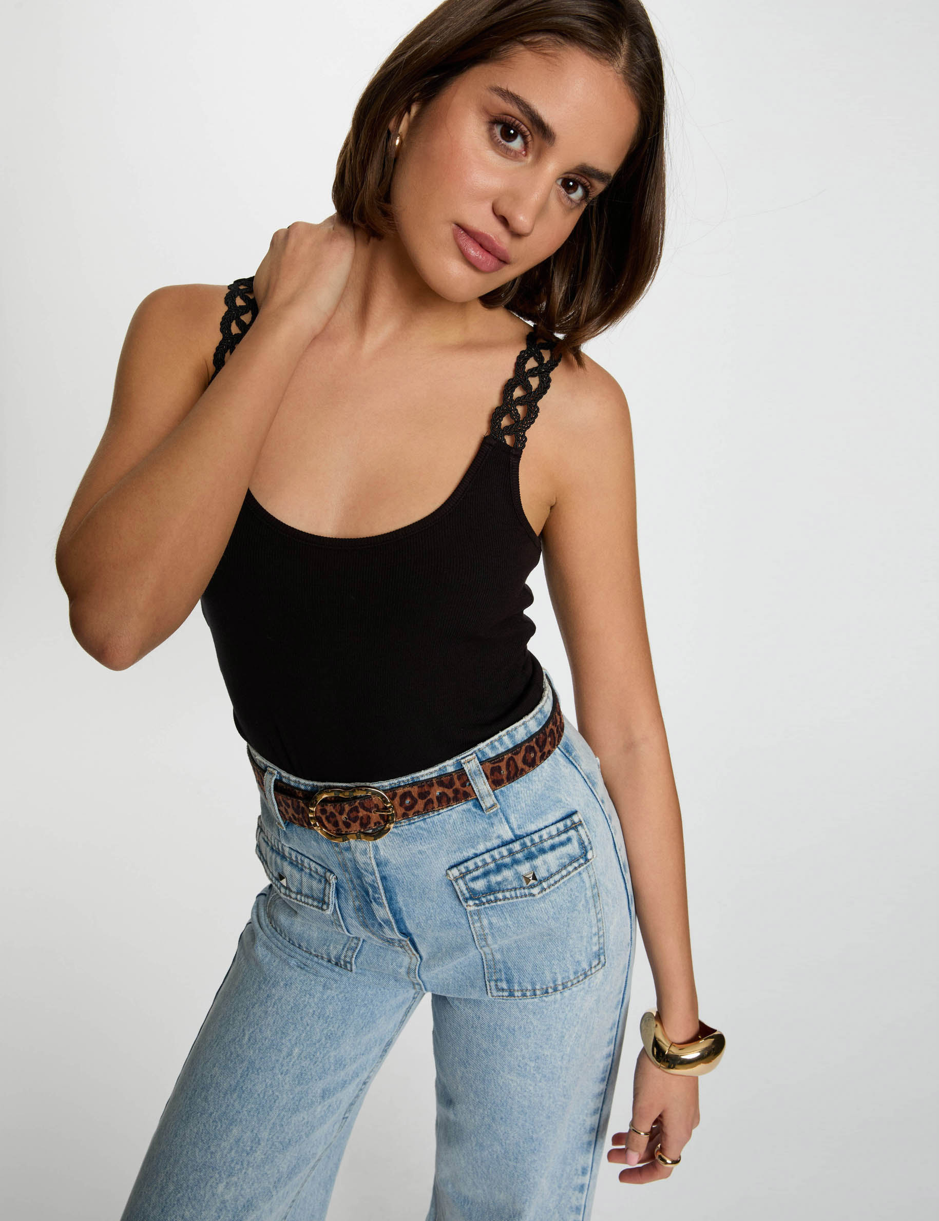 Sleeveless vest top black women
