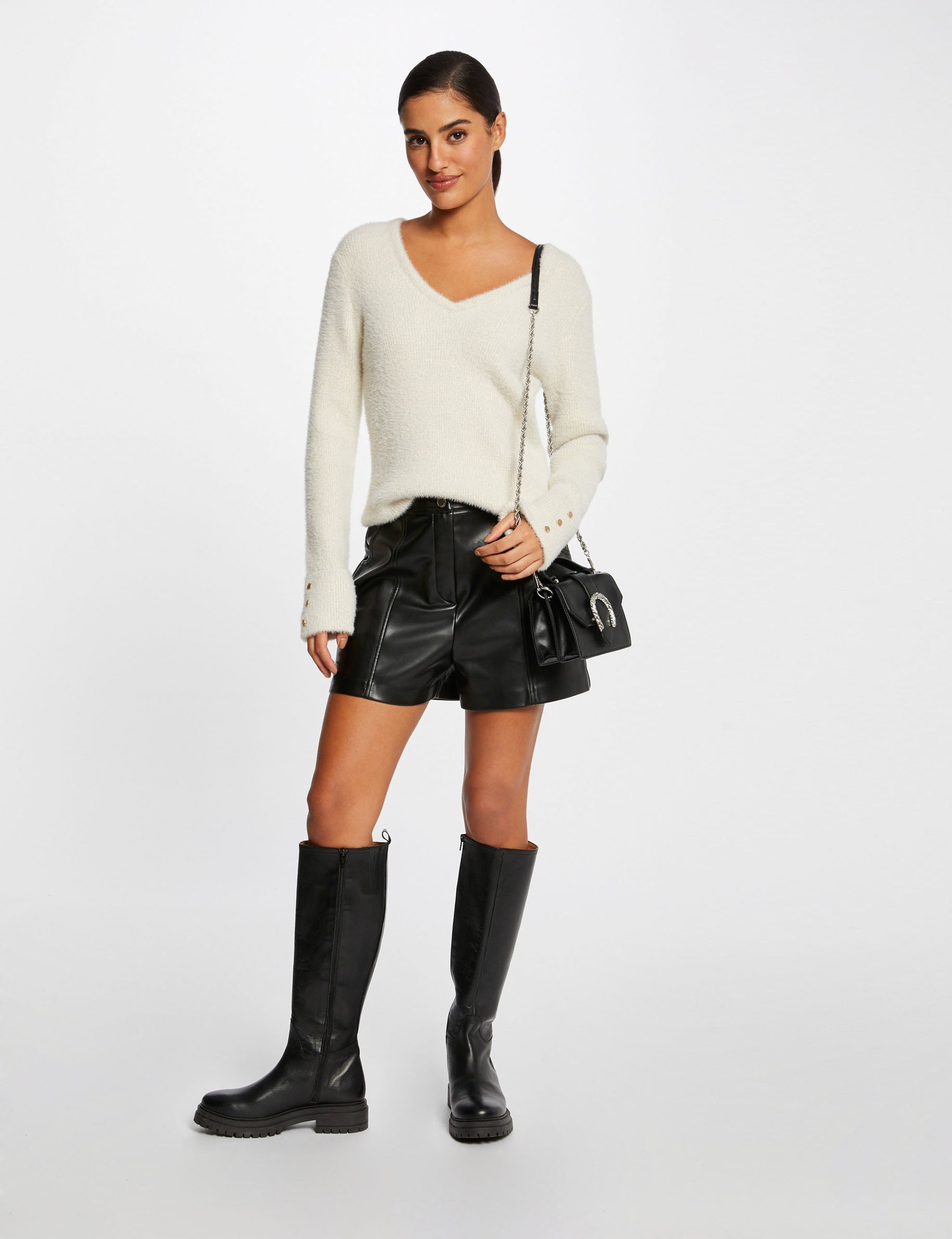 long sleeved jumper with v neck ivory women Long-sleeved jumper with V-neck ivory women