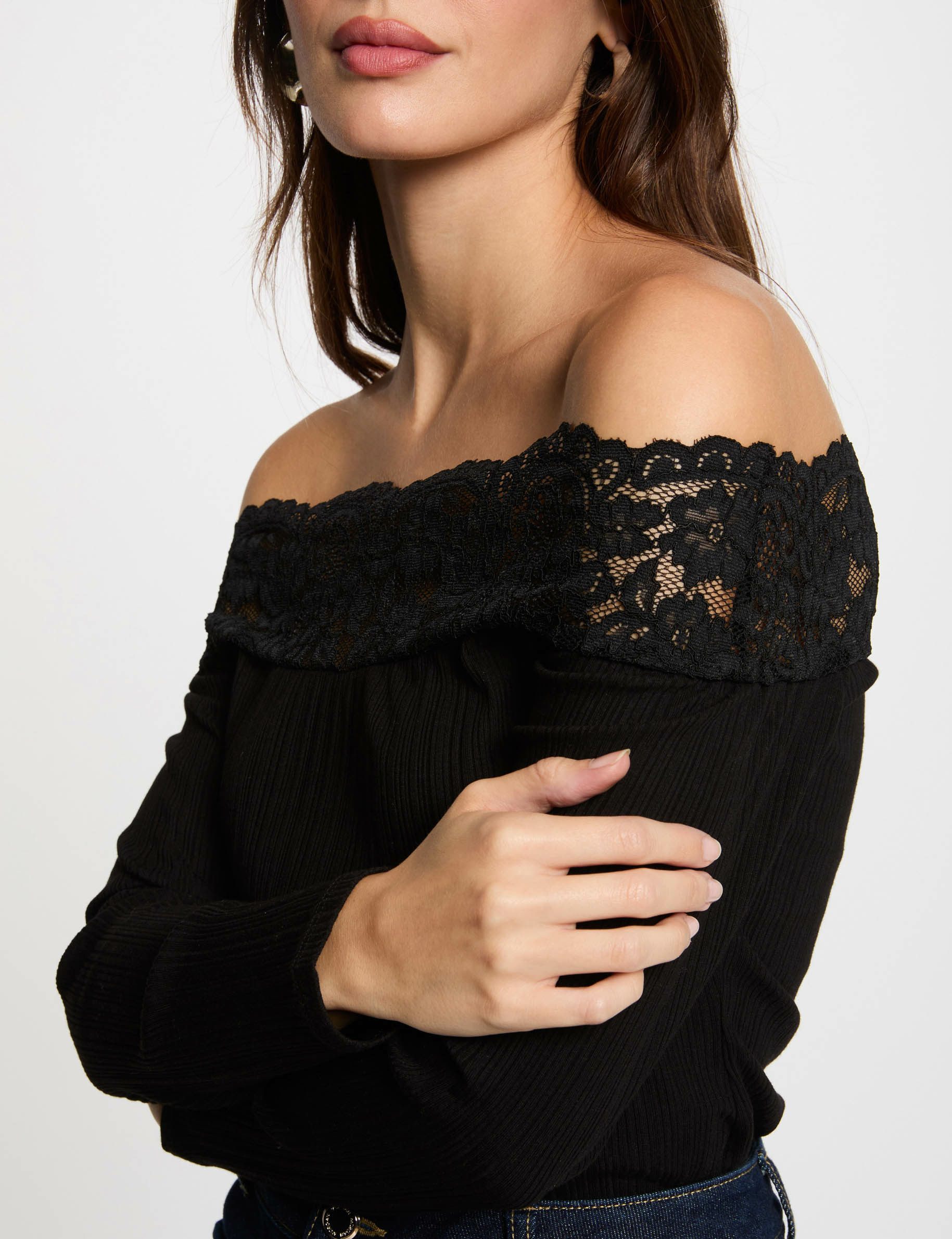 long sleeved t shirt black women Long-sleeved t-shirt black women