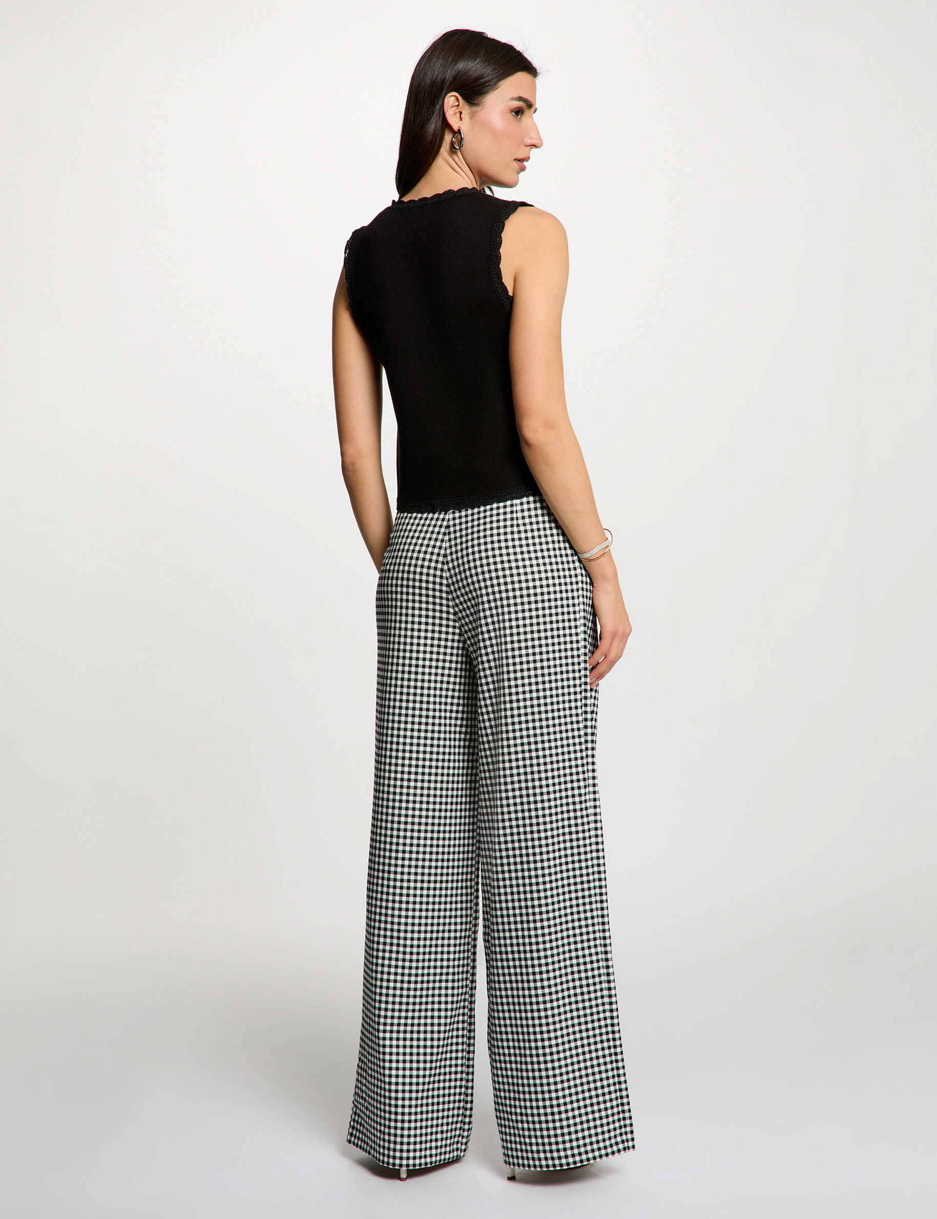 Fitted cardigan with round neck black women