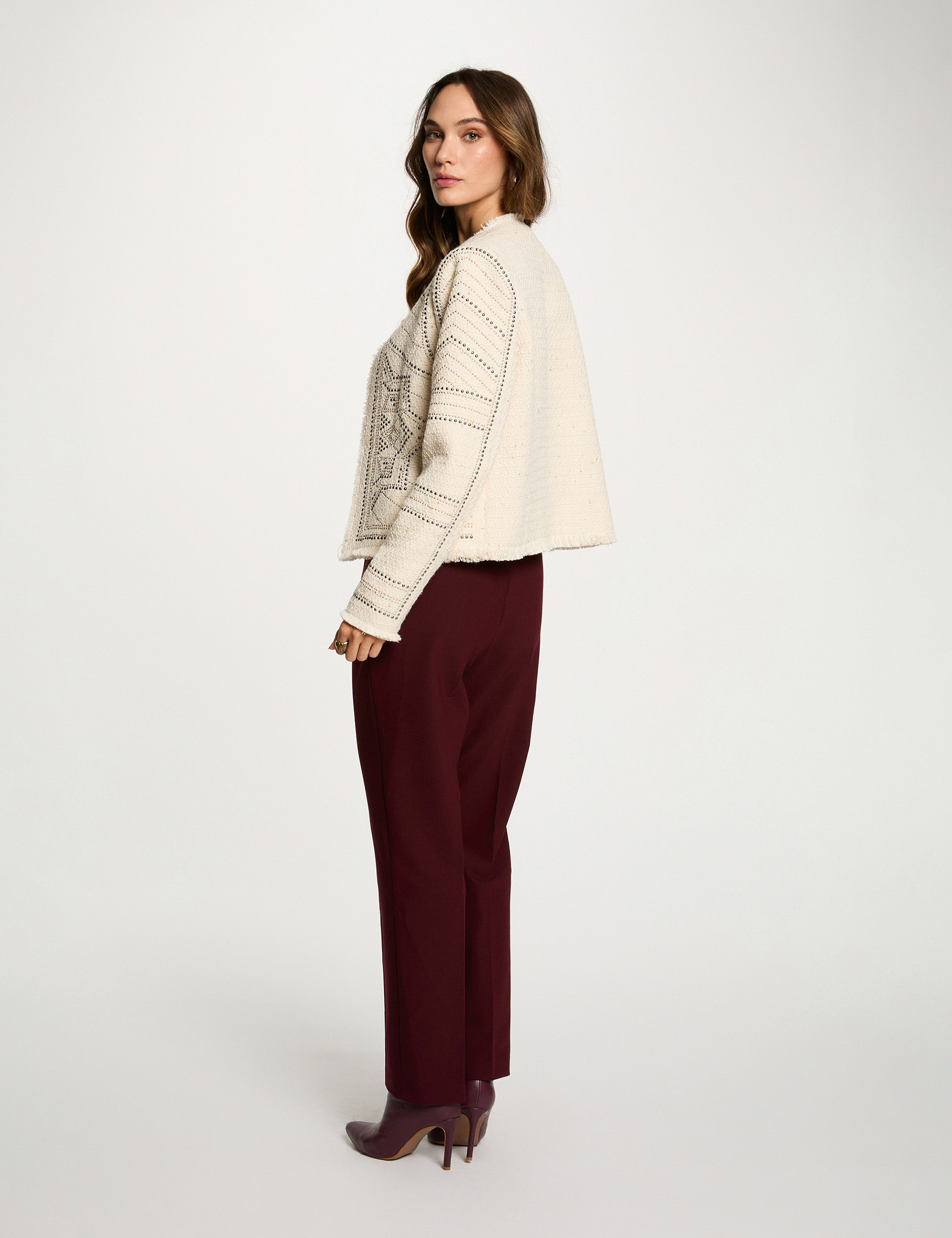 veste droite cloutee ivoire femme Veste droite cloutée ivoire femme
