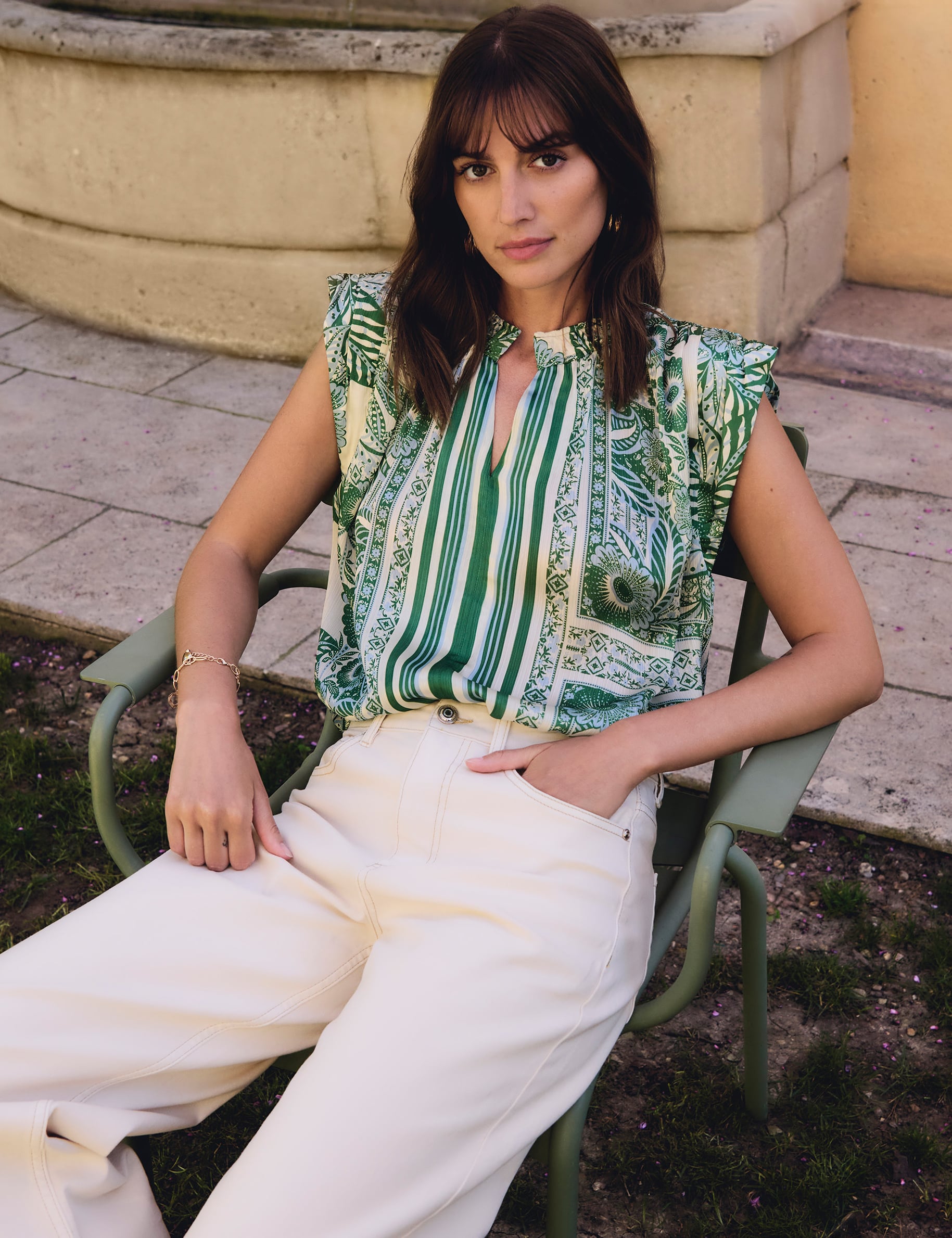 Sleeveless blouse with V-neck multicolor women