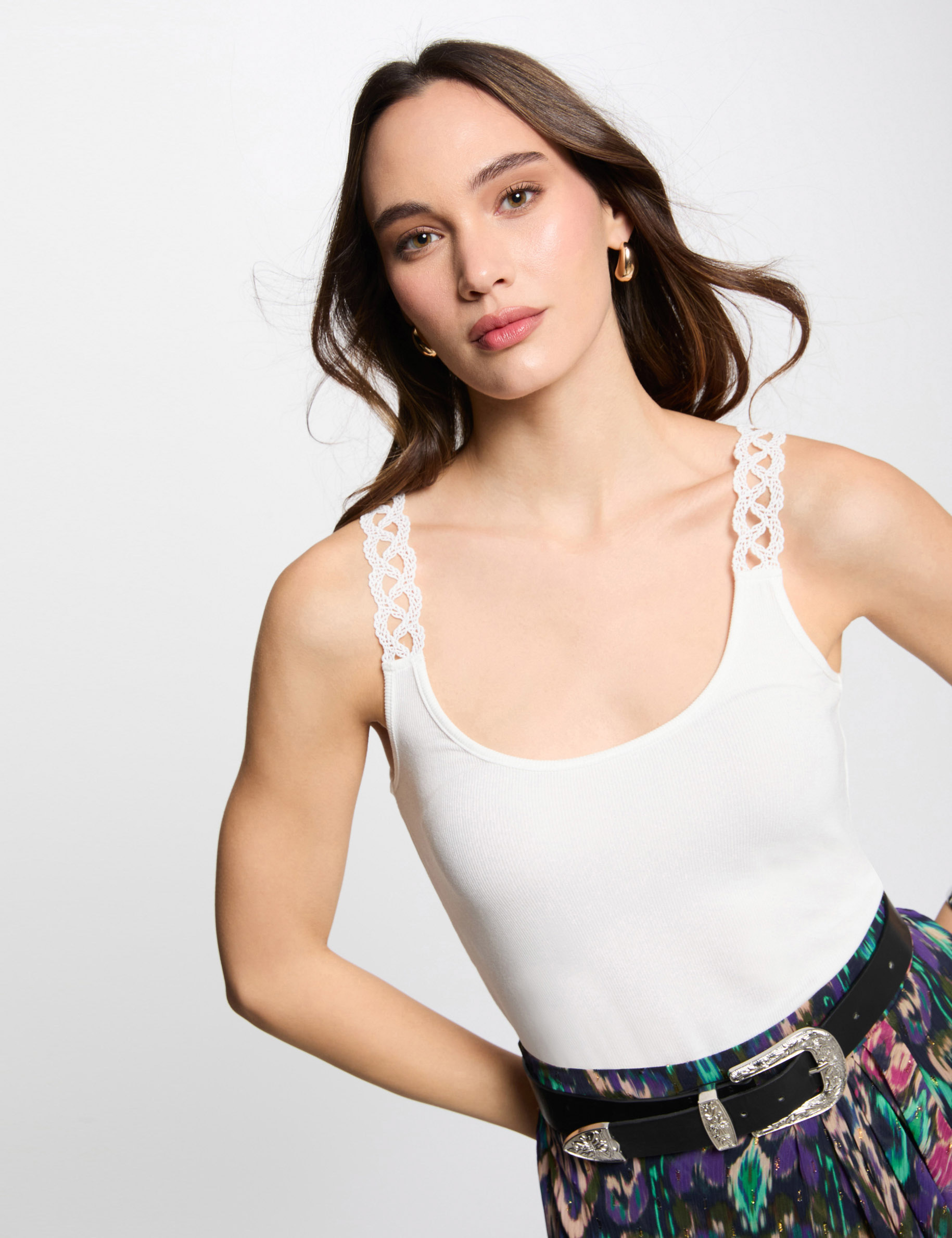 sleeveless vest top white women Sleeveless vest top white women
