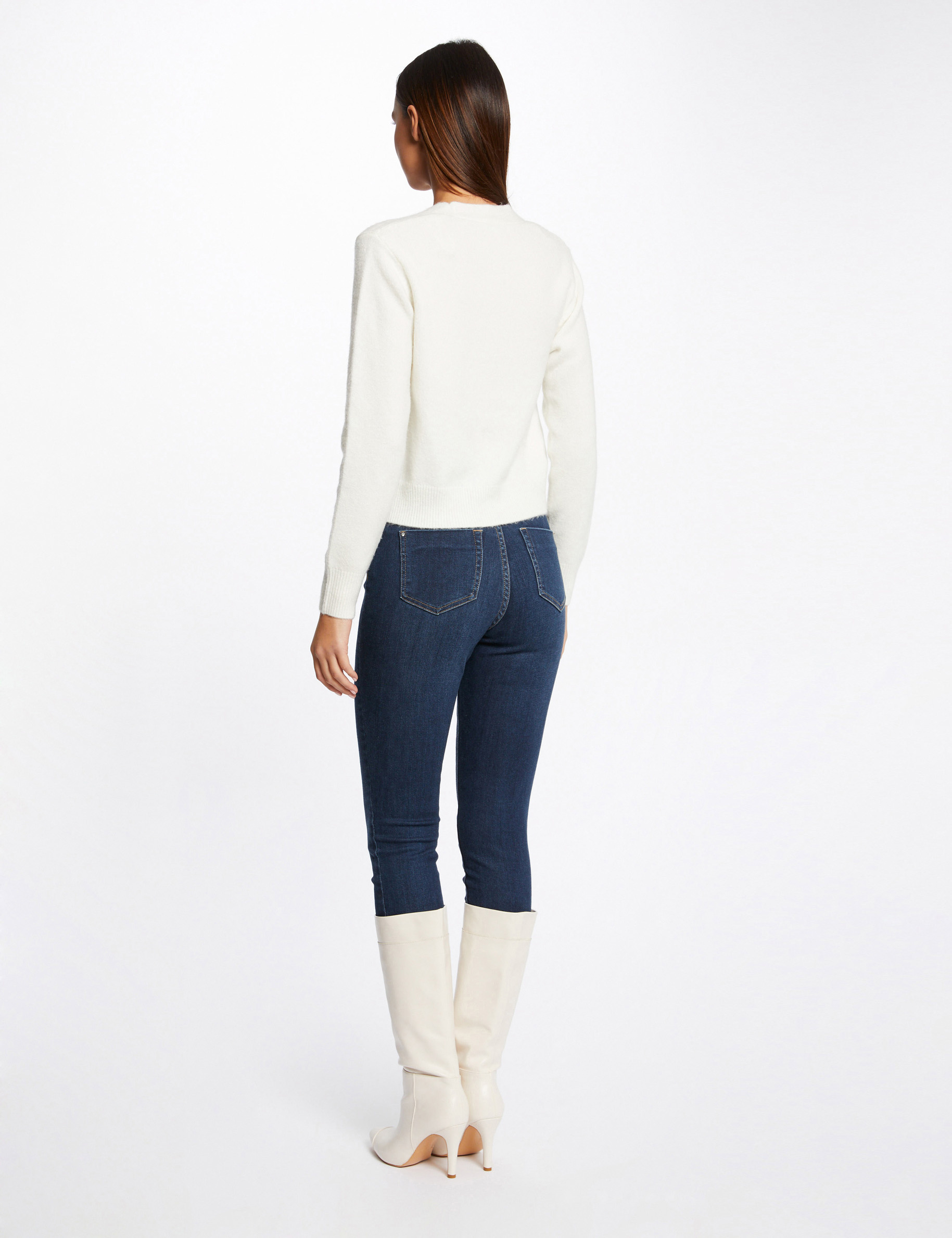 Long-sleeved cardigan with V-neck ecru ladies' Long-sleeved cardigan with V-neck ecru ladies'
