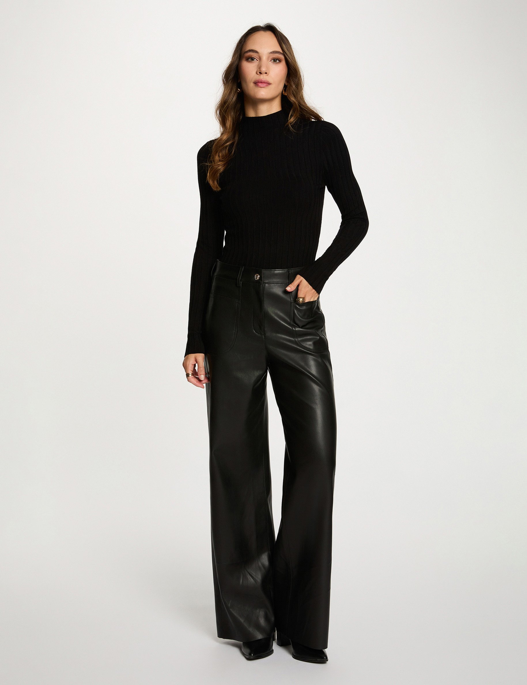 pull col montant noir femme Pull col montant noir femme