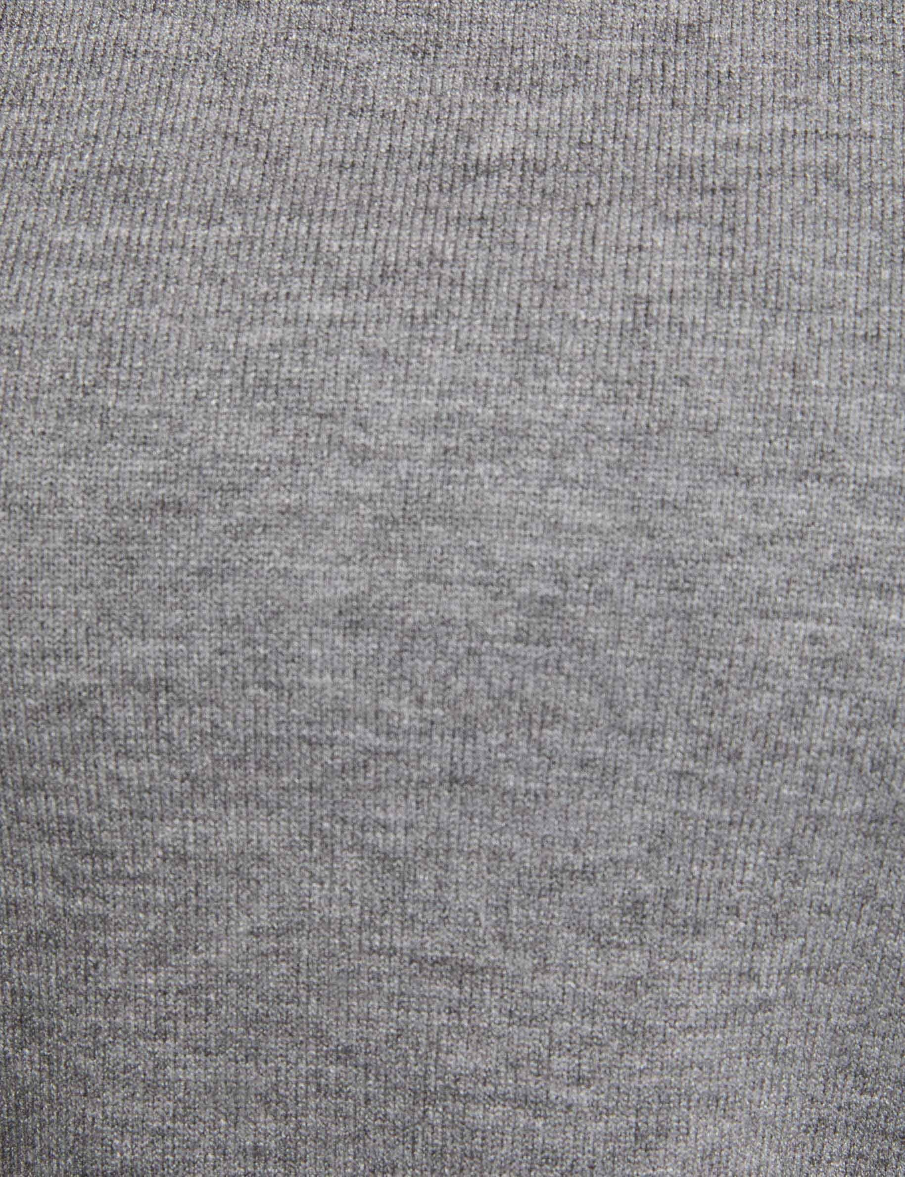Sweater with a folded collar light grey women