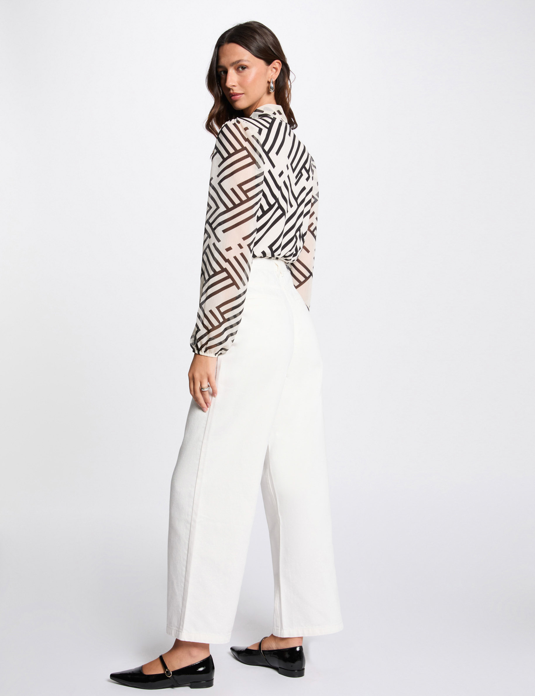 High-waisted wide leg jeans white women