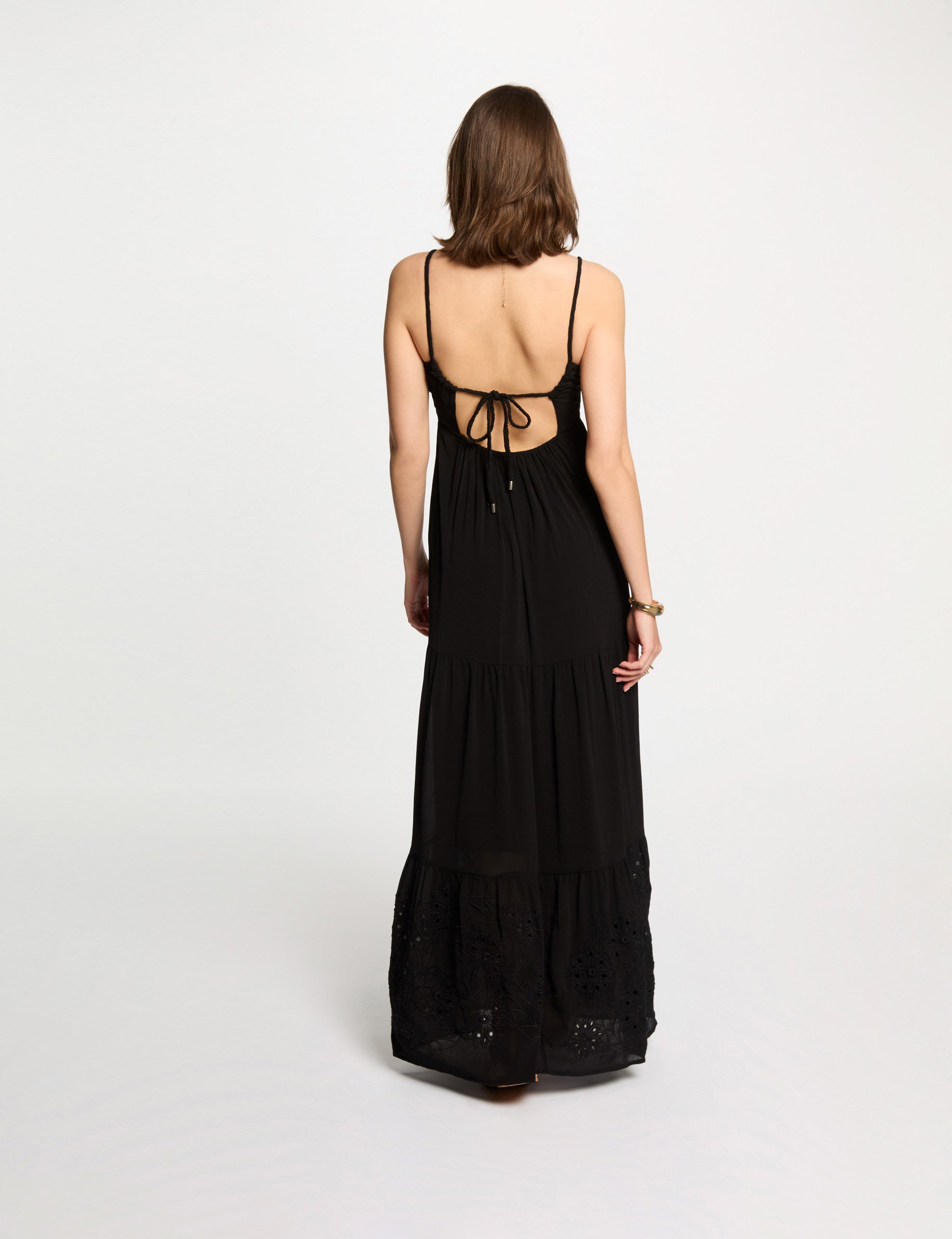 robe longue fluide broderie noir femme Robe longue fluide broderie noir femme