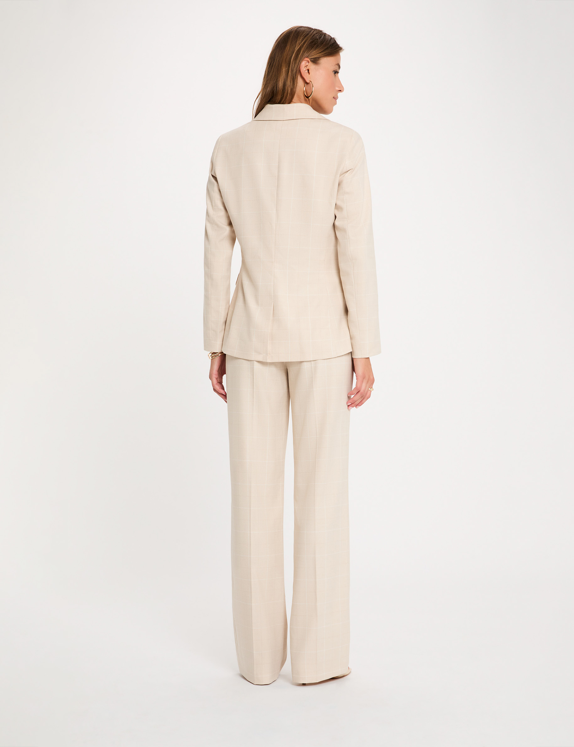 beige women