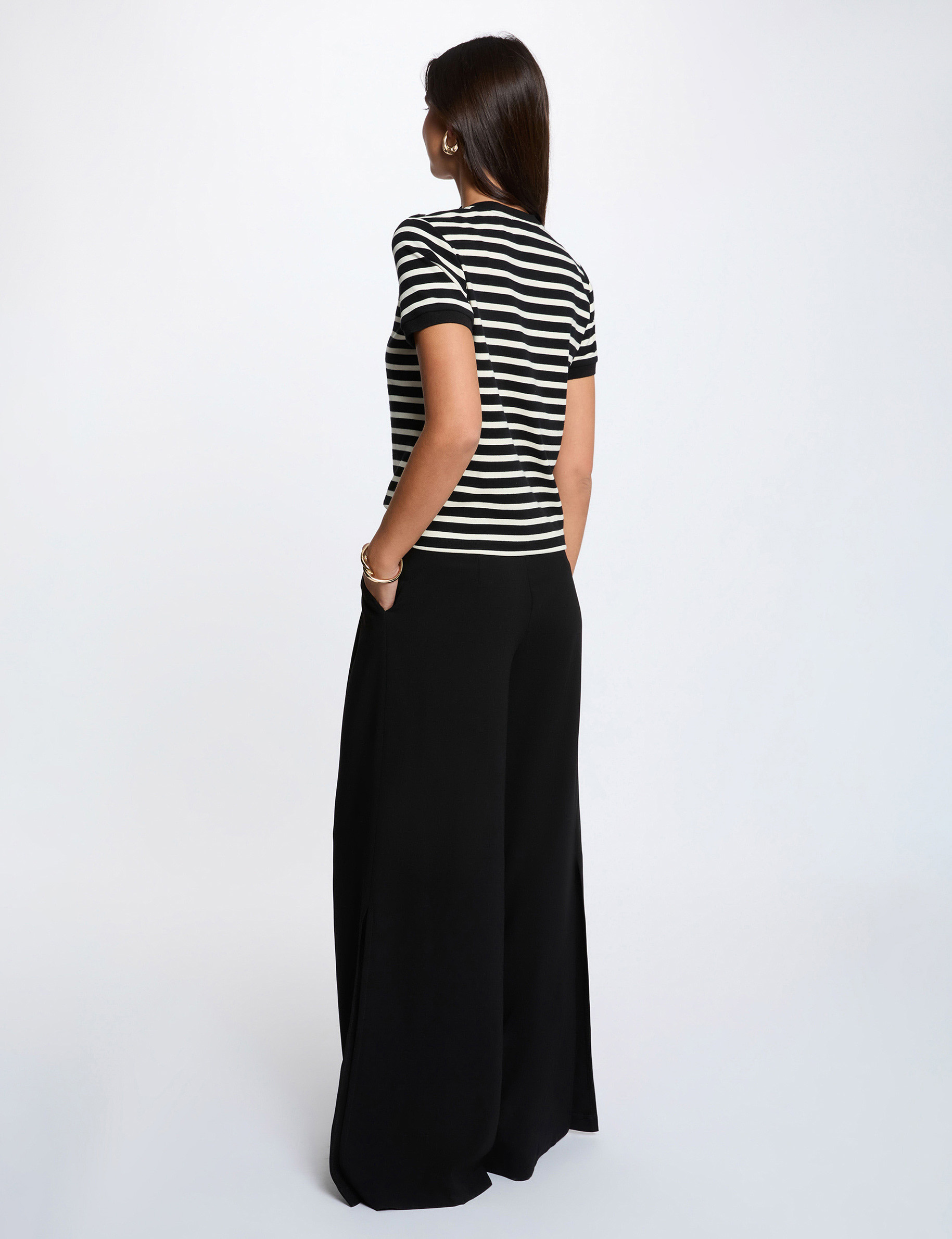 Striped t-shirt with round neck black women
