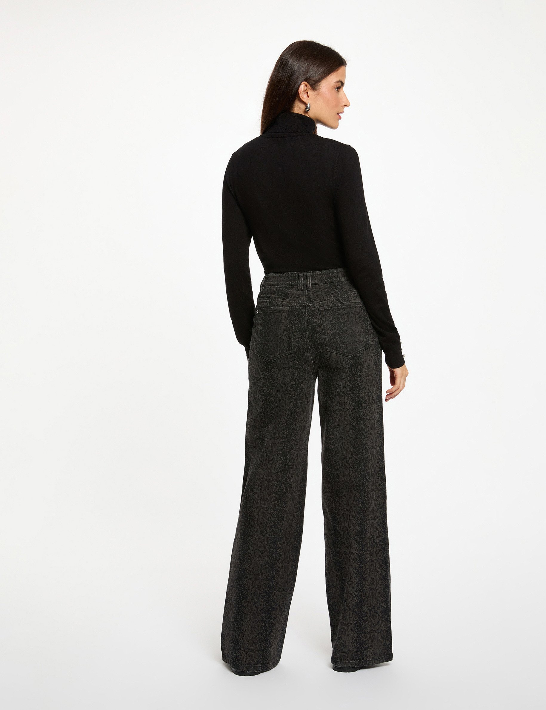 High neck sweater black women