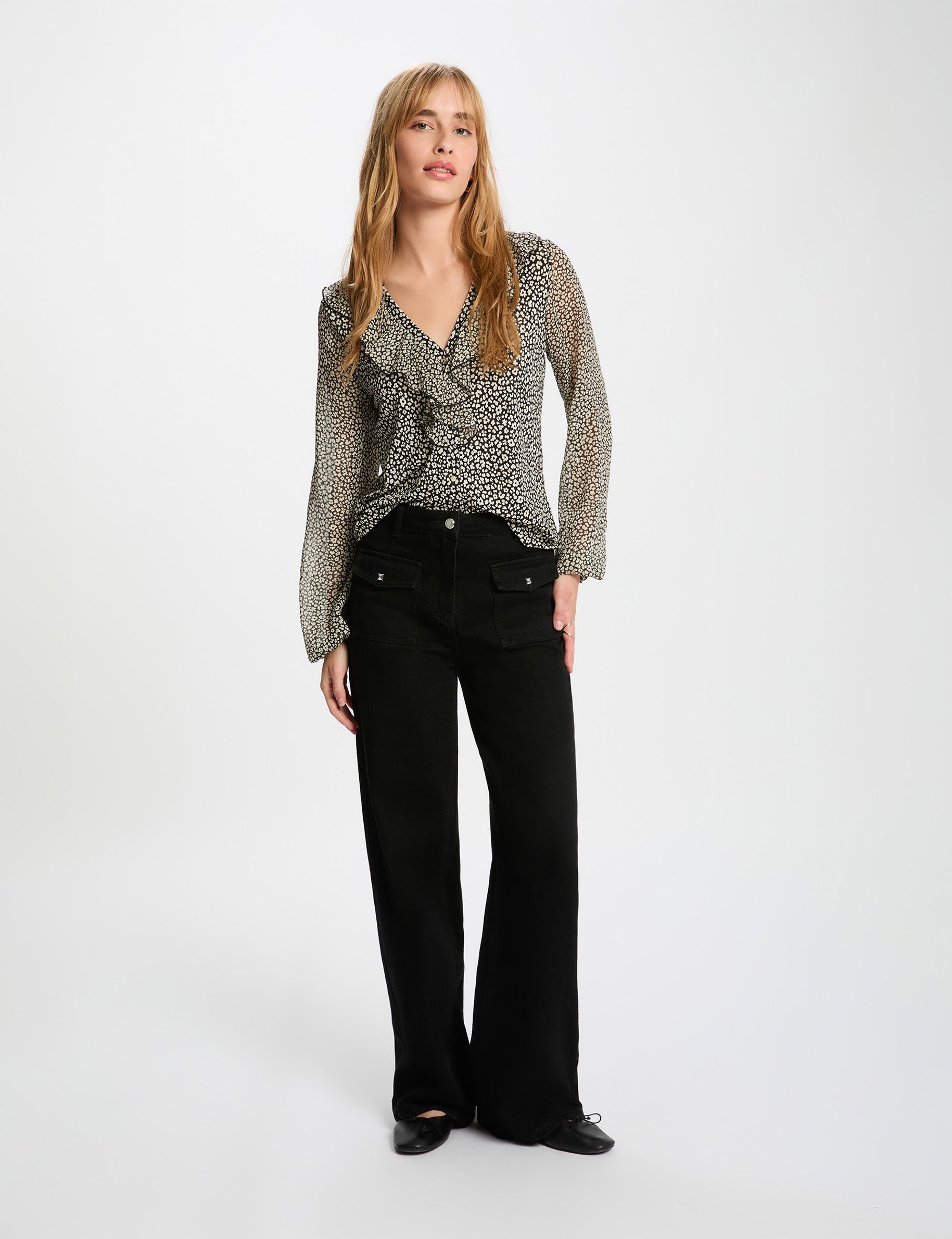 V-neck long-sleeve top black women