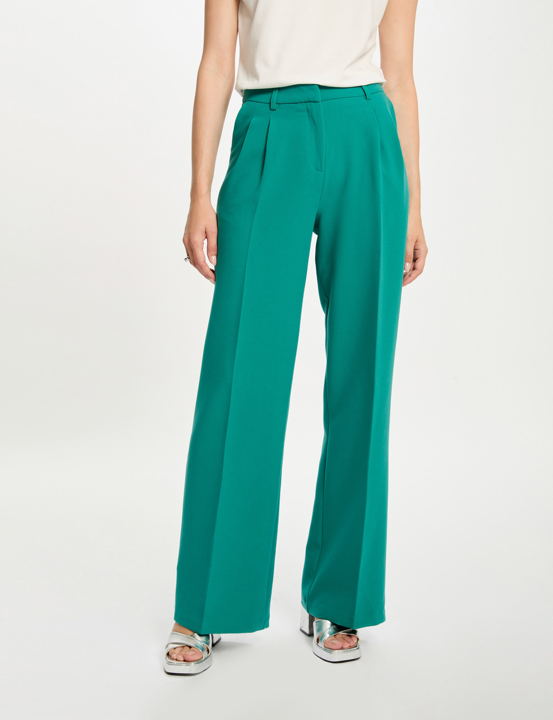 wide leg trousers with darts mid green women Wide leg trousers with darts mid-green women