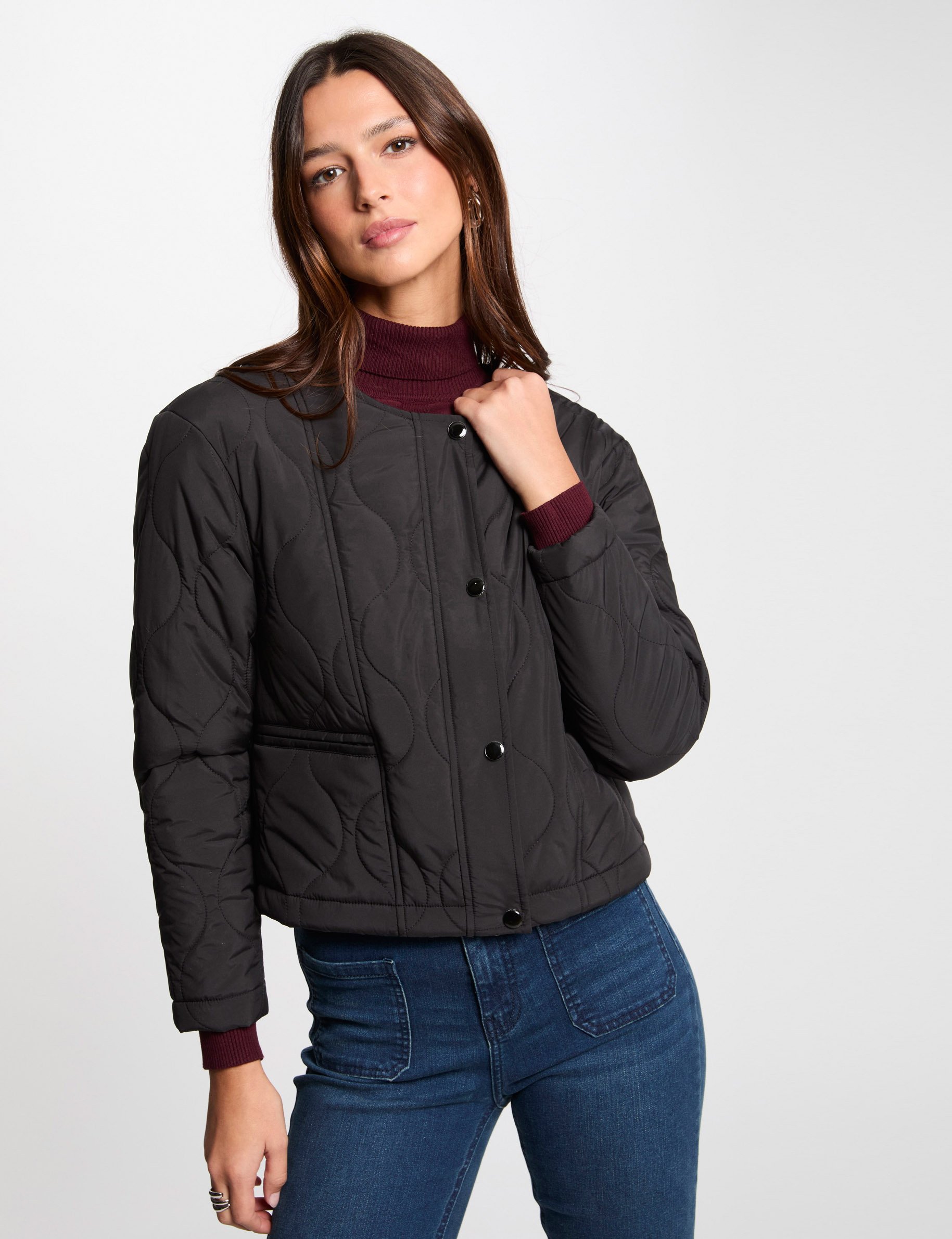 short padded jacket black women Short padded jacket black women