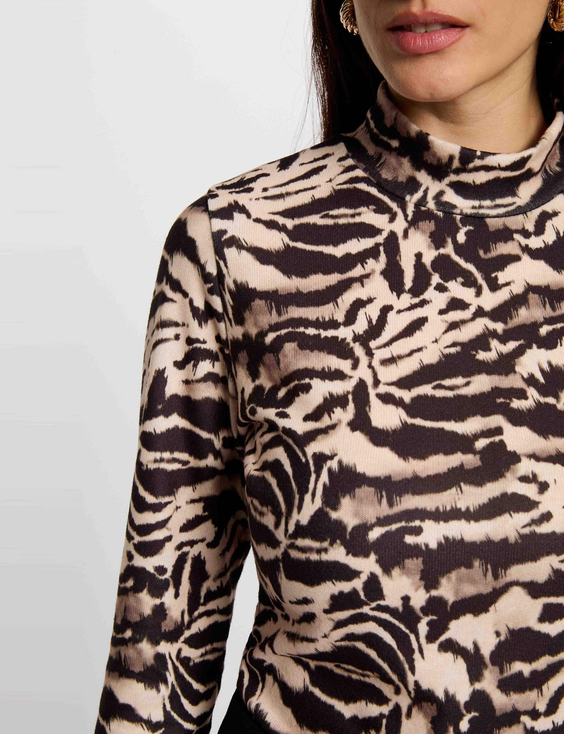 Fitted high neck t-shirt multicolor women