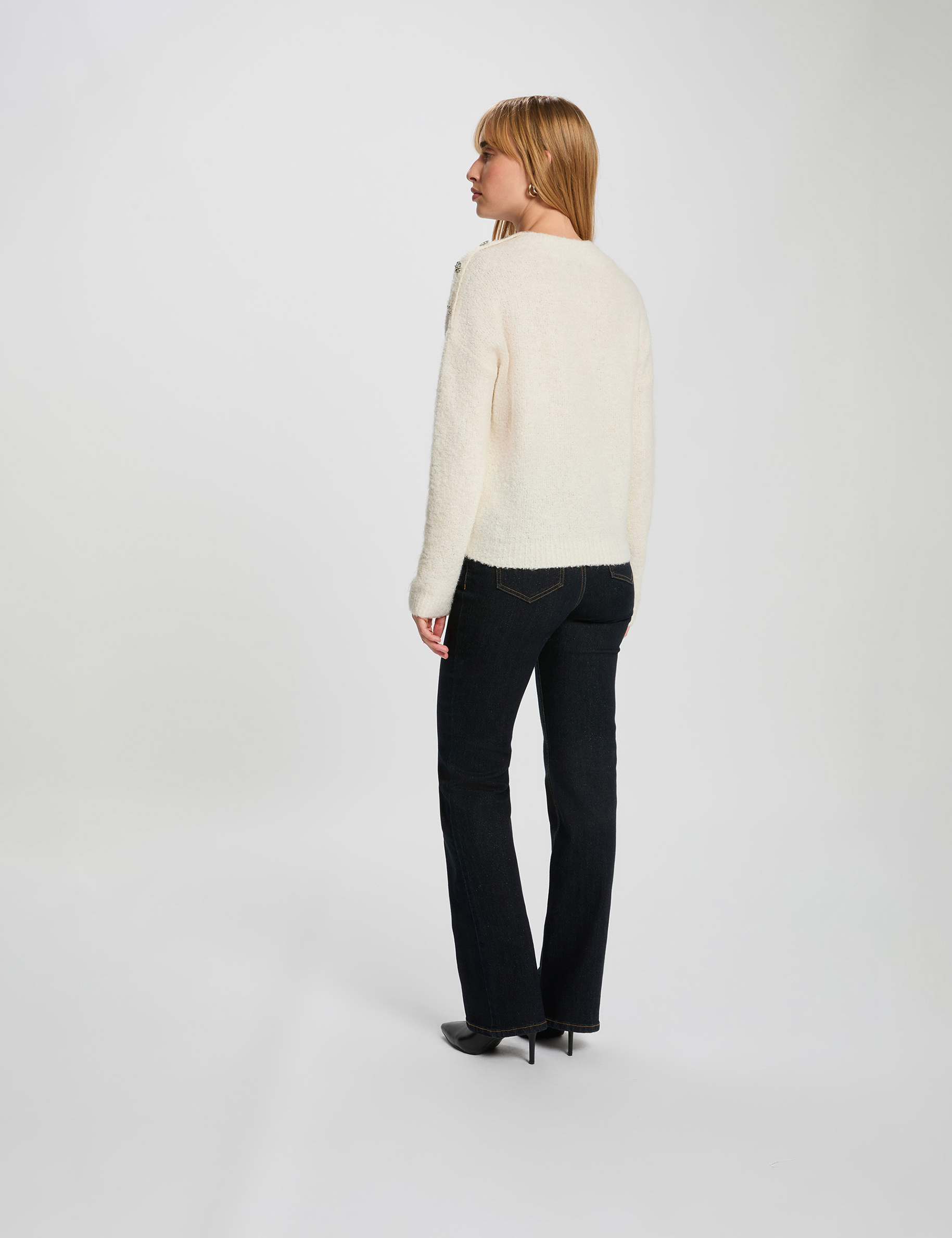High-waisted bootcut jeans raw denim women