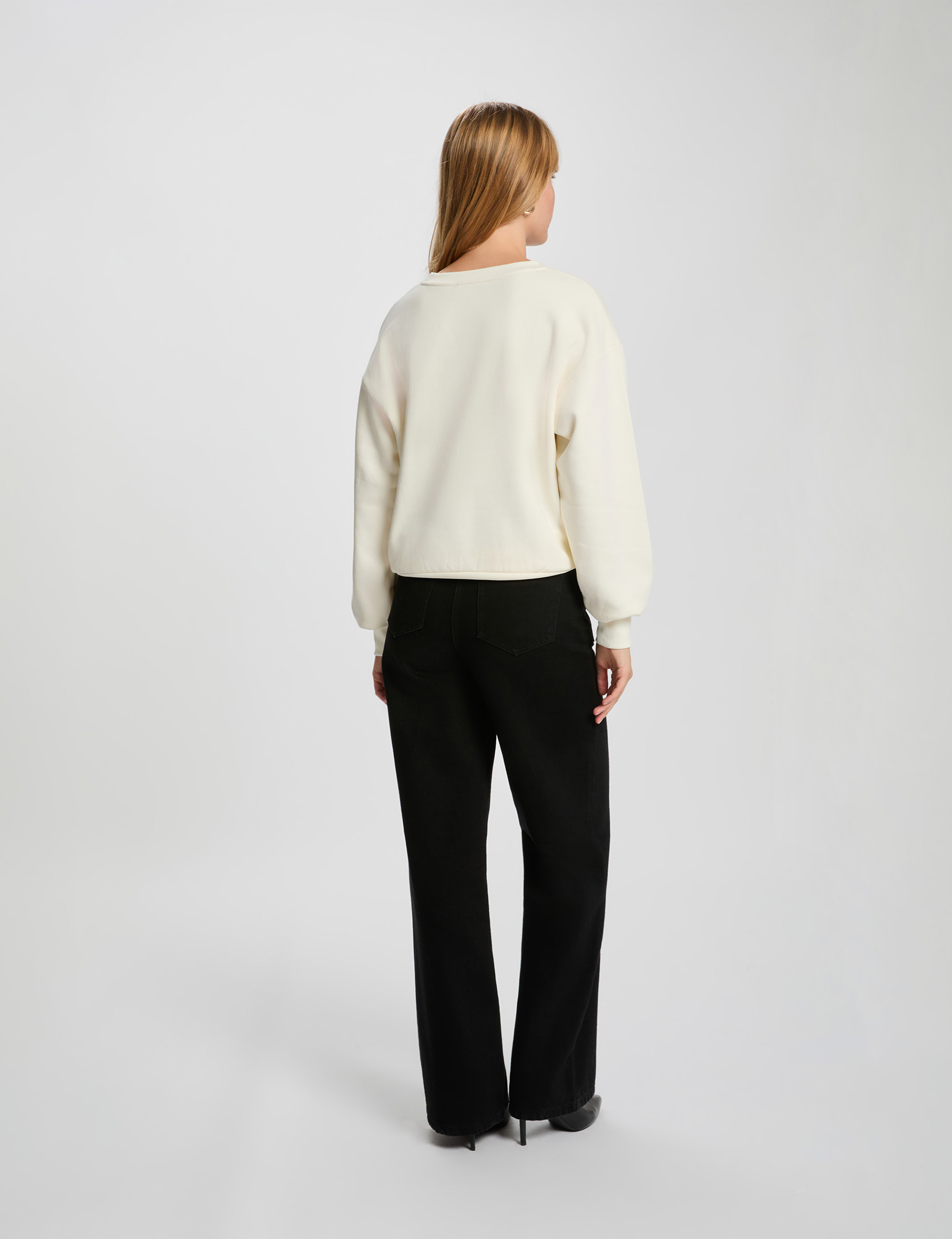 Lightweight knit sweater white women