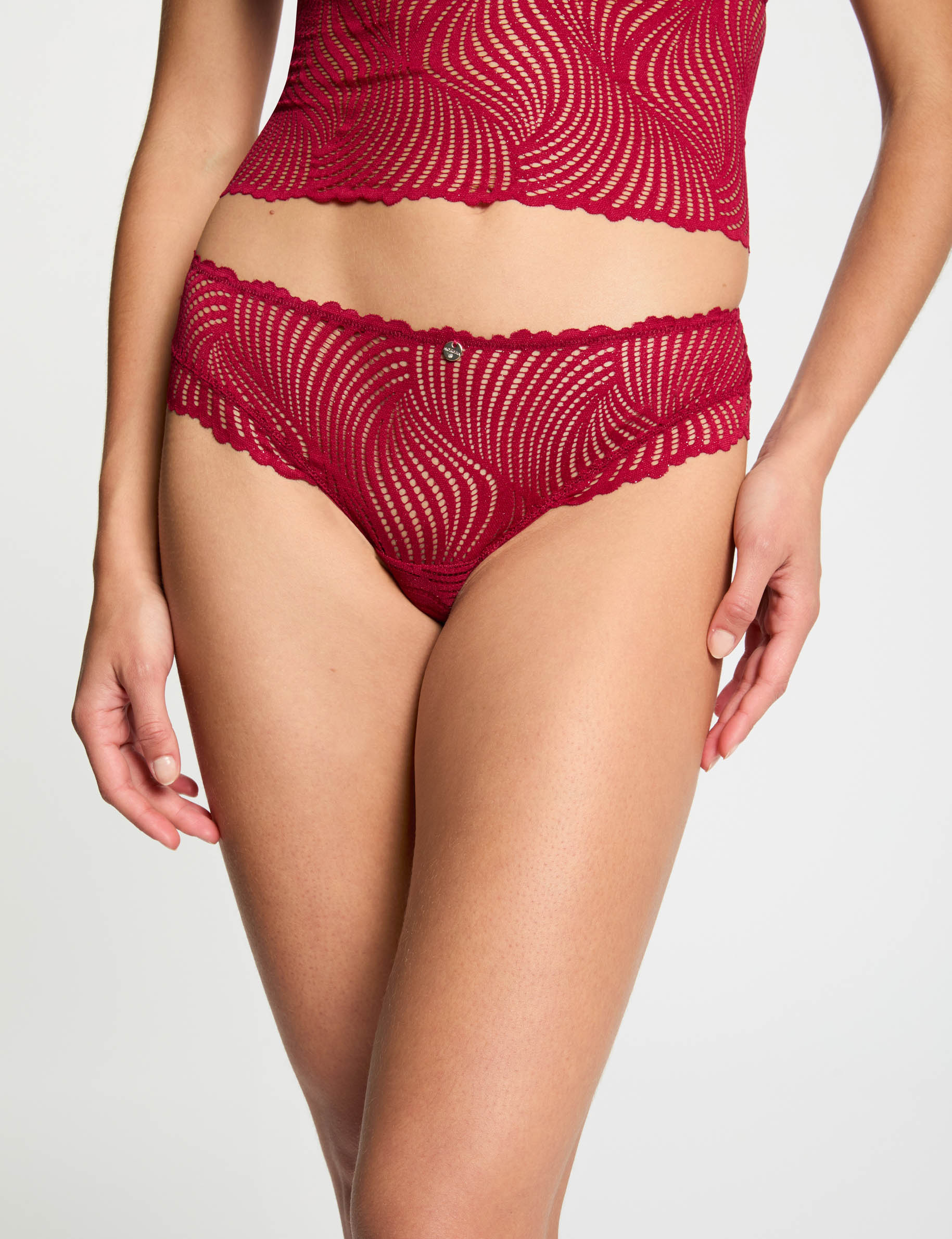 Shorty en dentelle bordeaux femme
