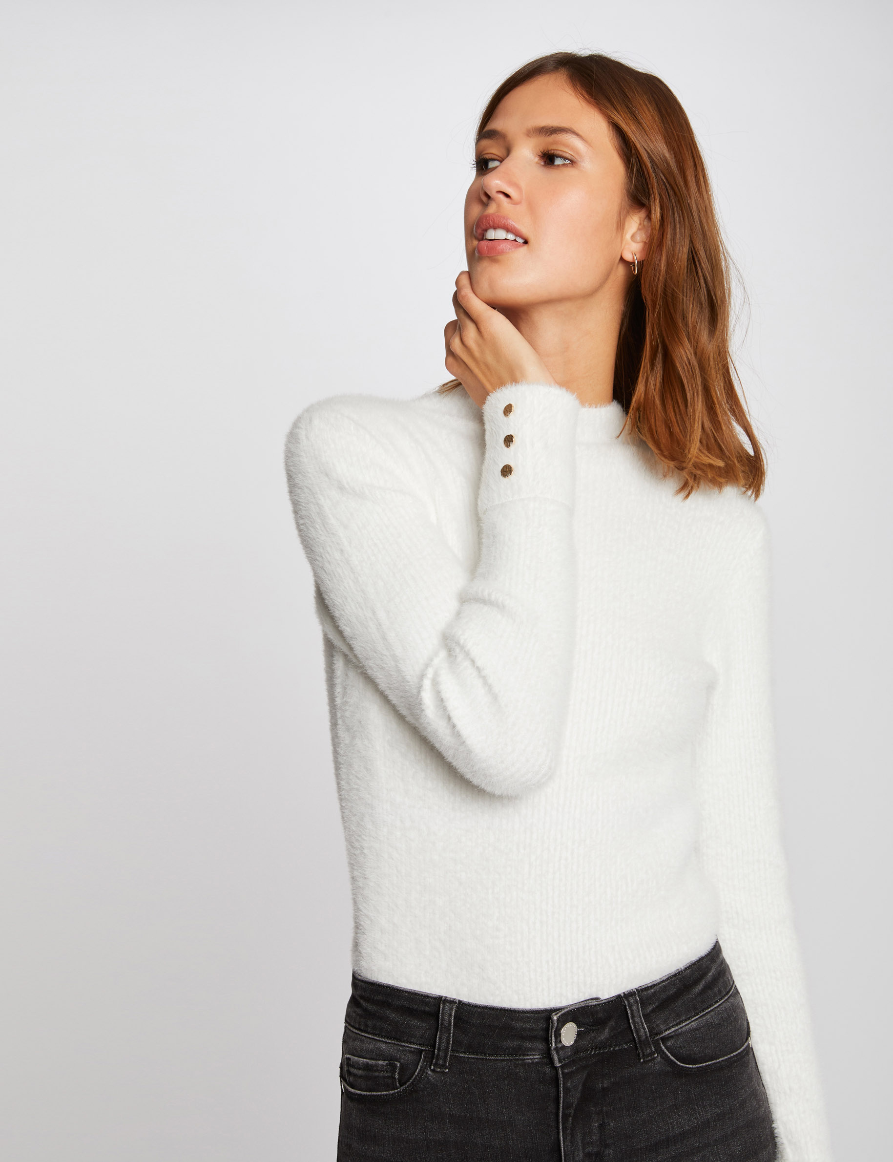 Fluffy knit long-sleeved jumper ecru ladies'