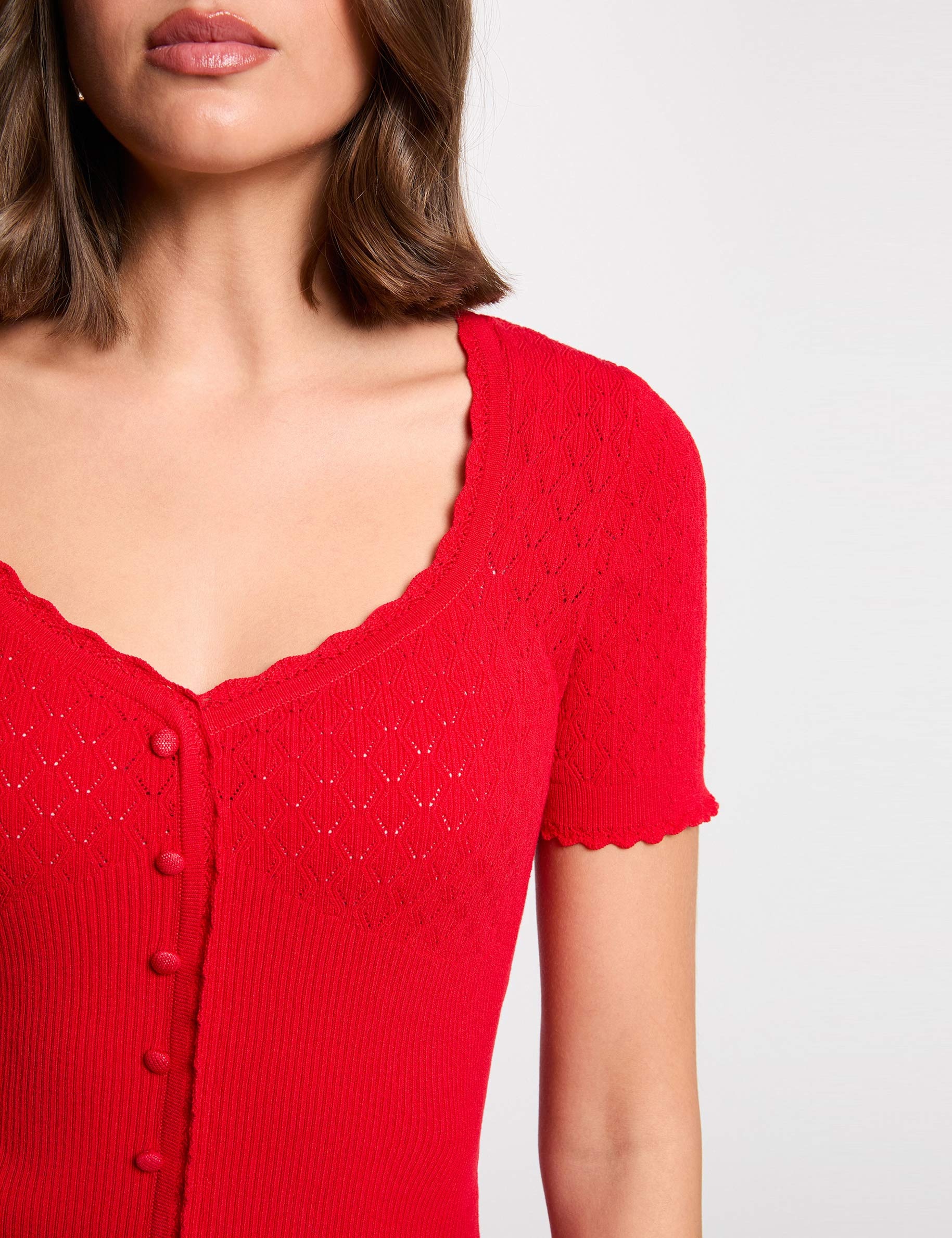 Fitted V-neck sweater red women