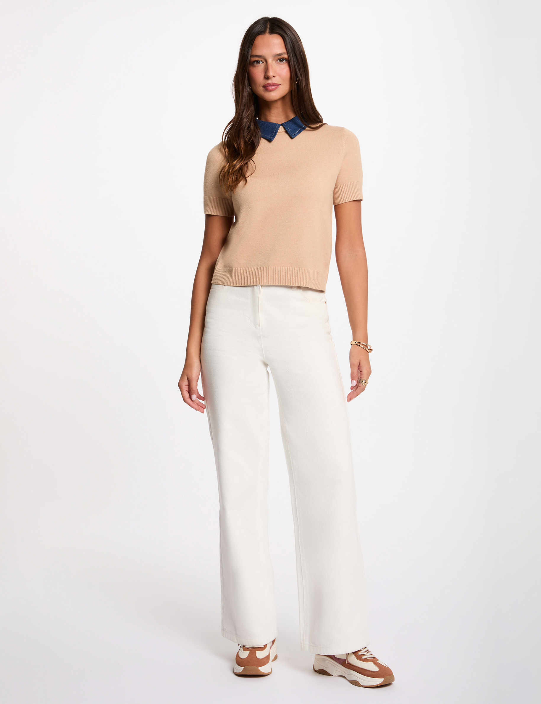 Sweater with a folded collar camel women