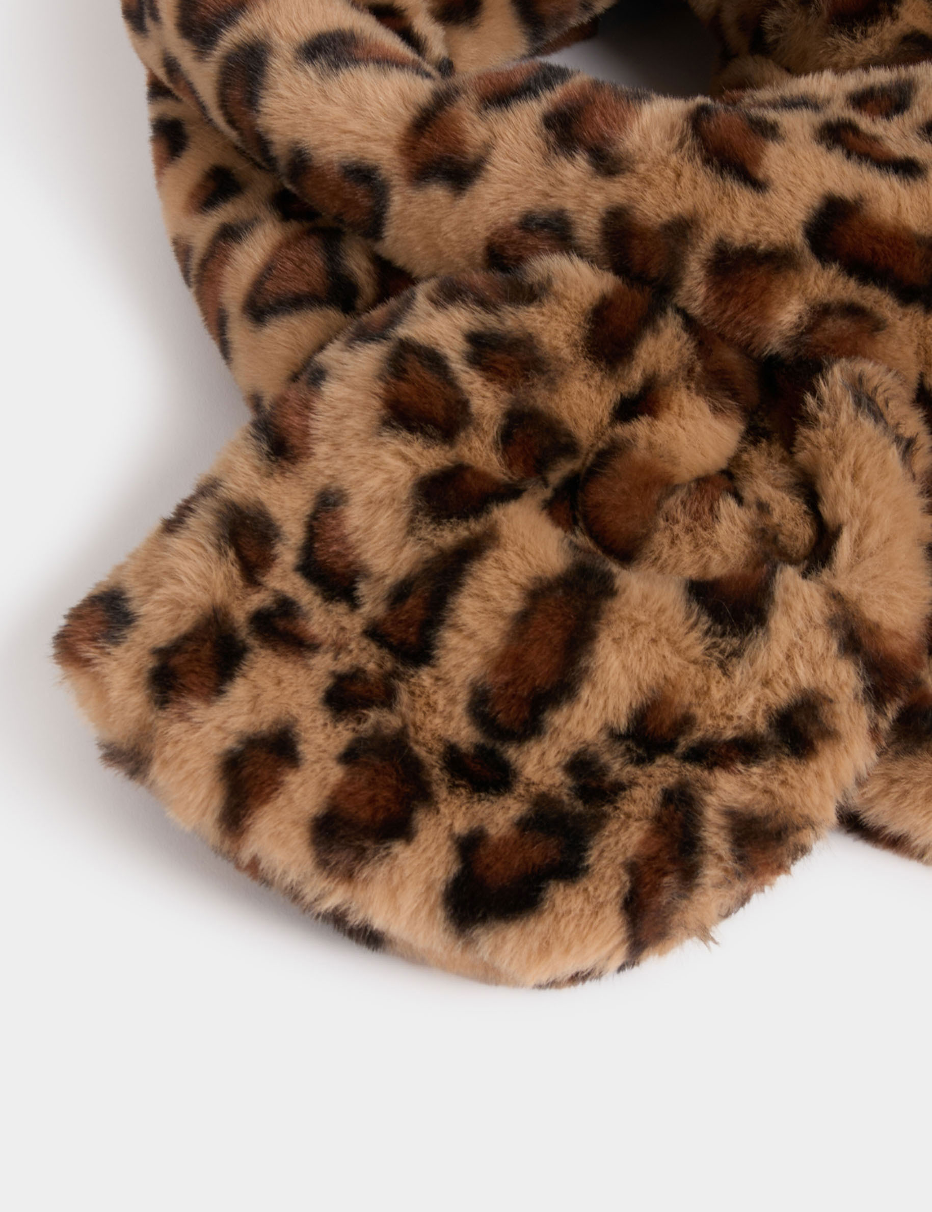 Faux fur scarf multicolor women